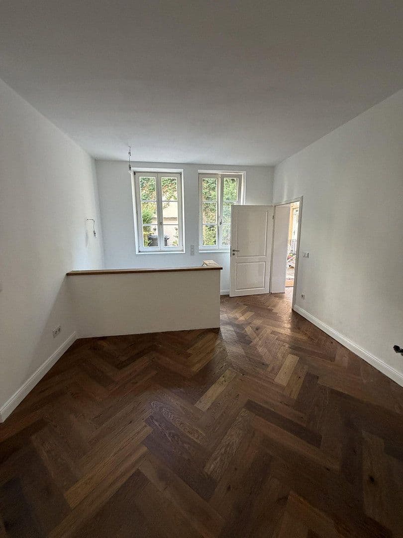 Predaj bytu 2-izbový 78 m², München, Bavorsko Predaj bytu 2-izbový 78 m², München, Bavorsko