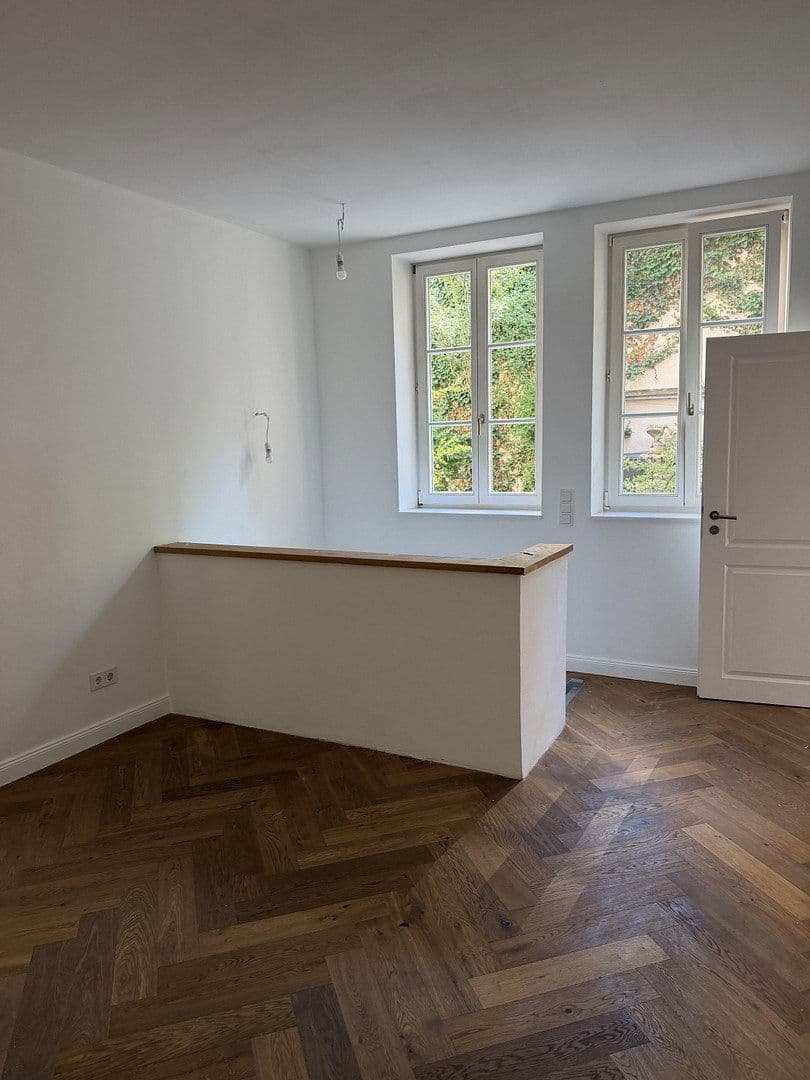 Predaj bytu 2-izbový 78 m², München, Bavorsko Predaj bytu 2-izbový 78 m², München, Bavorsko