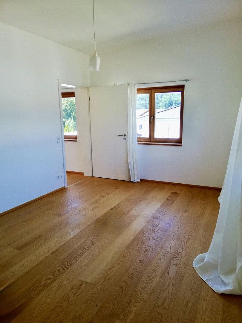 Prenájom bytu 2-izbový 86 m², Simbach, Bavorsko Prenájom bytu 2-izbový 86 m², Simbach, Bavorsko