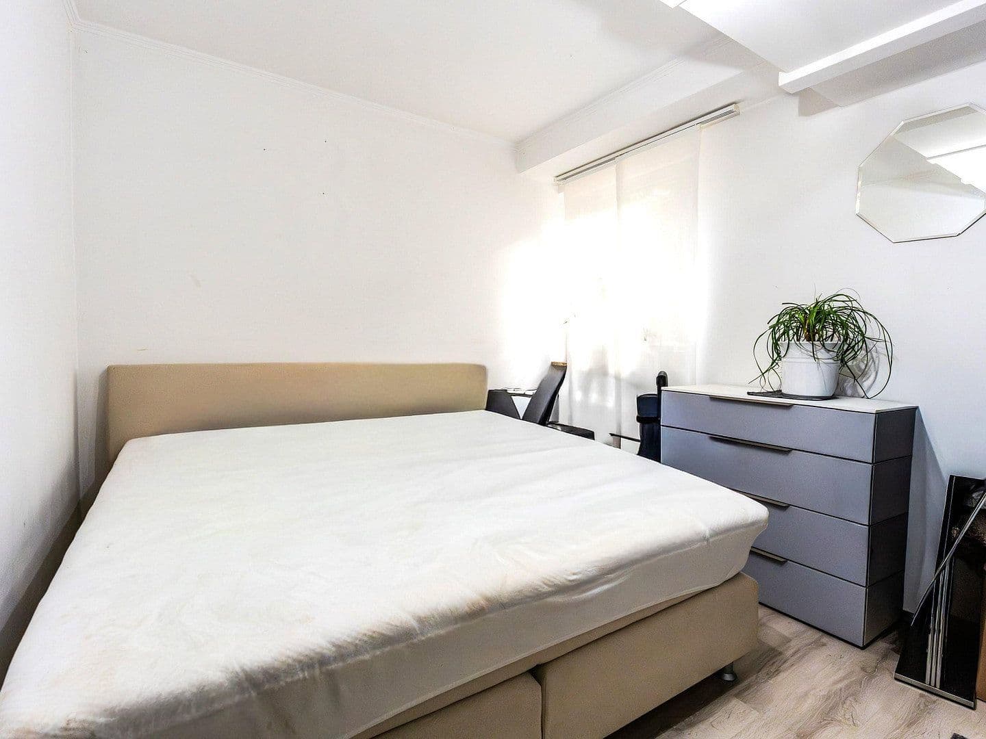 Predaj domu 390 m², pozemok 550 m², Fürth, Bavorsko Predaj domu 390 m², pozemok 550 m², Fürth, Bavorsko