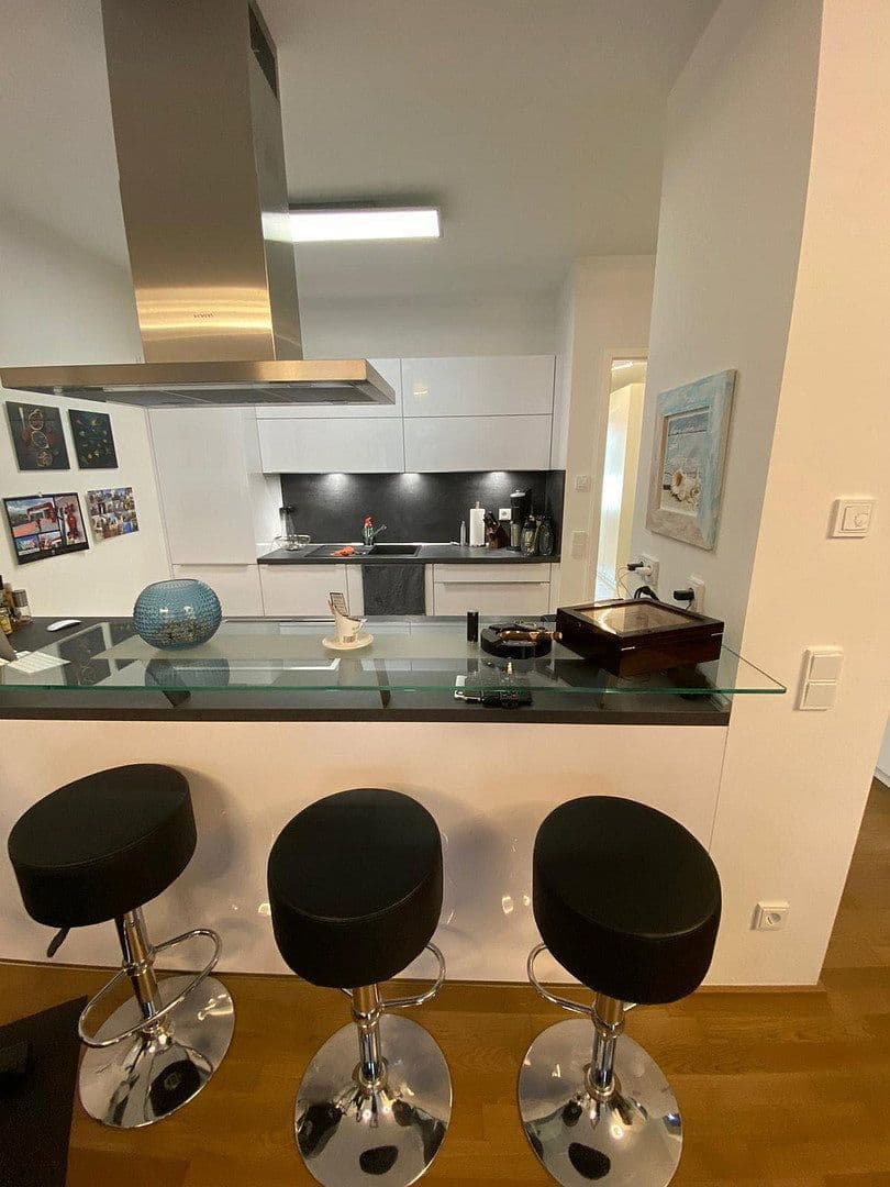 Prenájom bytu 2-izbový 81 m², Taunusstrasse 67, Mainz, Porýnie-Falcko Prenájom bytu 2-izbový 81 m², Taunusstrasse 67, Mainz, Porýnie-Falcko