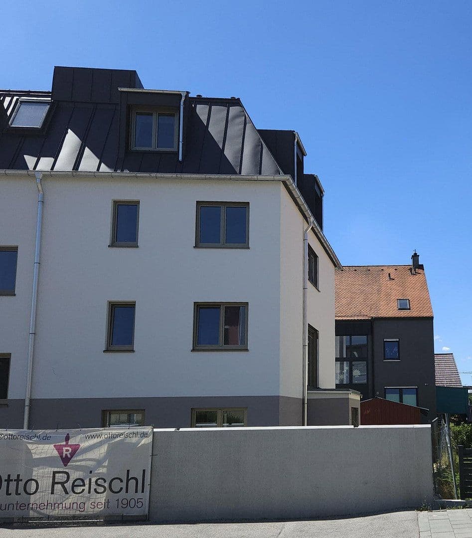 Prenájom bytu 3-izbový 68 m², Schillerstraße 22b, Dachau, Bavorsko Prenájom bytu 3-izbový 68 m², Schillerstraße 22b, Dachau, Bavorsko