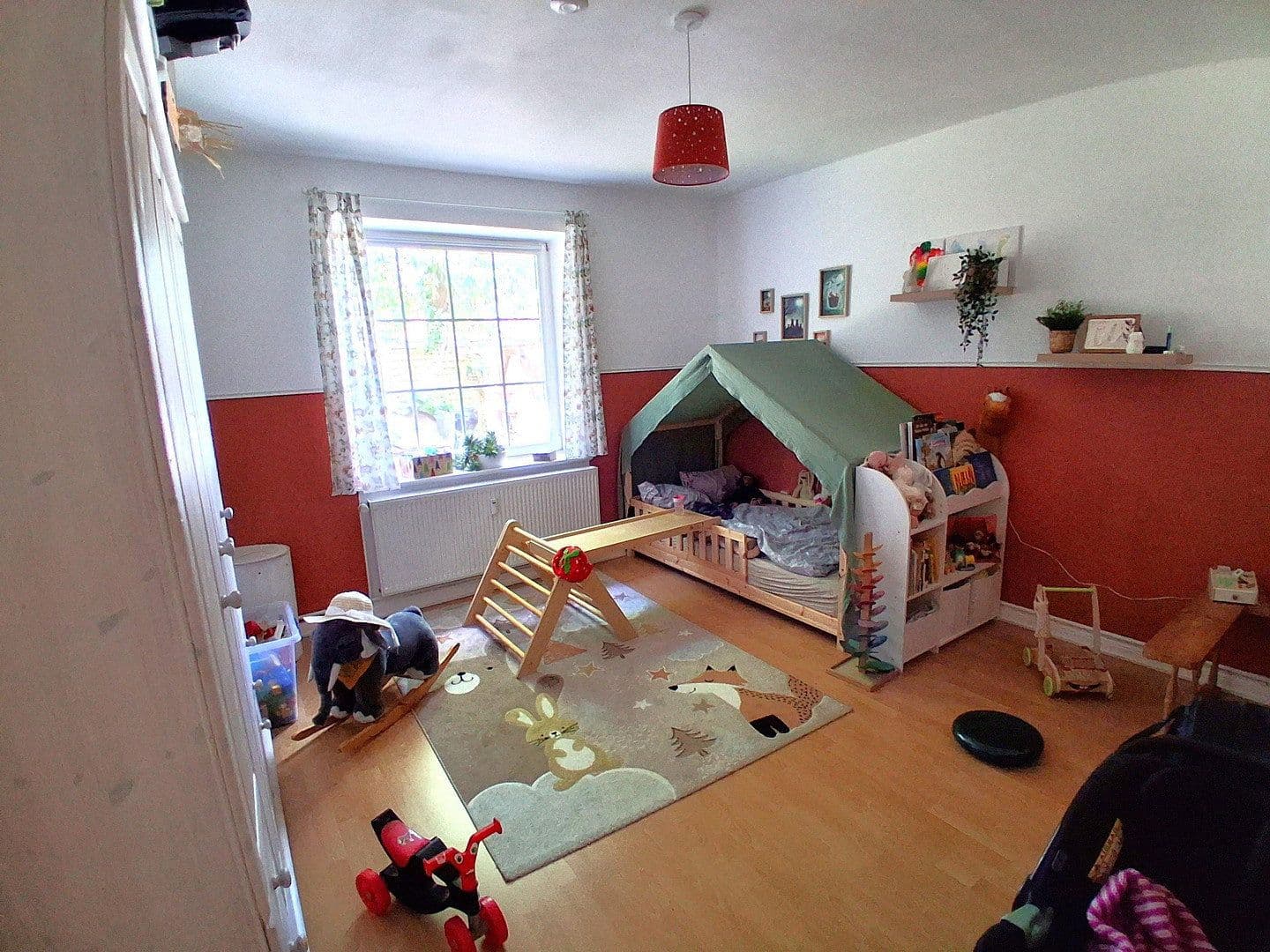 Predaj domu 163 m², pozemok 694 m², Rendsburg, Šlezvicko-Holštajnsko Predaj domu 163 m², pozemok 694 m², Rendsburg, Šlezvicko-Holštajnsko