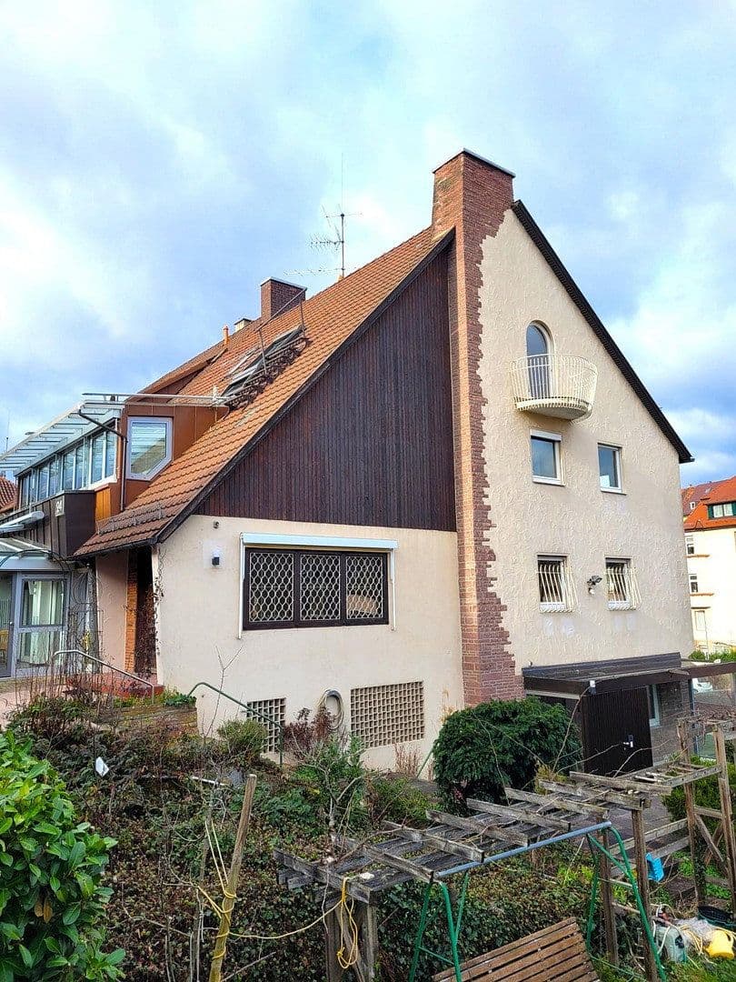 Prenájom domu 280 m², pozemok 260 m², Stuttgart, Bádensko-Wurttembersko Prenájom domu 280 m², pozemok 260 m², Stuttgart, Bádensko-Wurttembersko