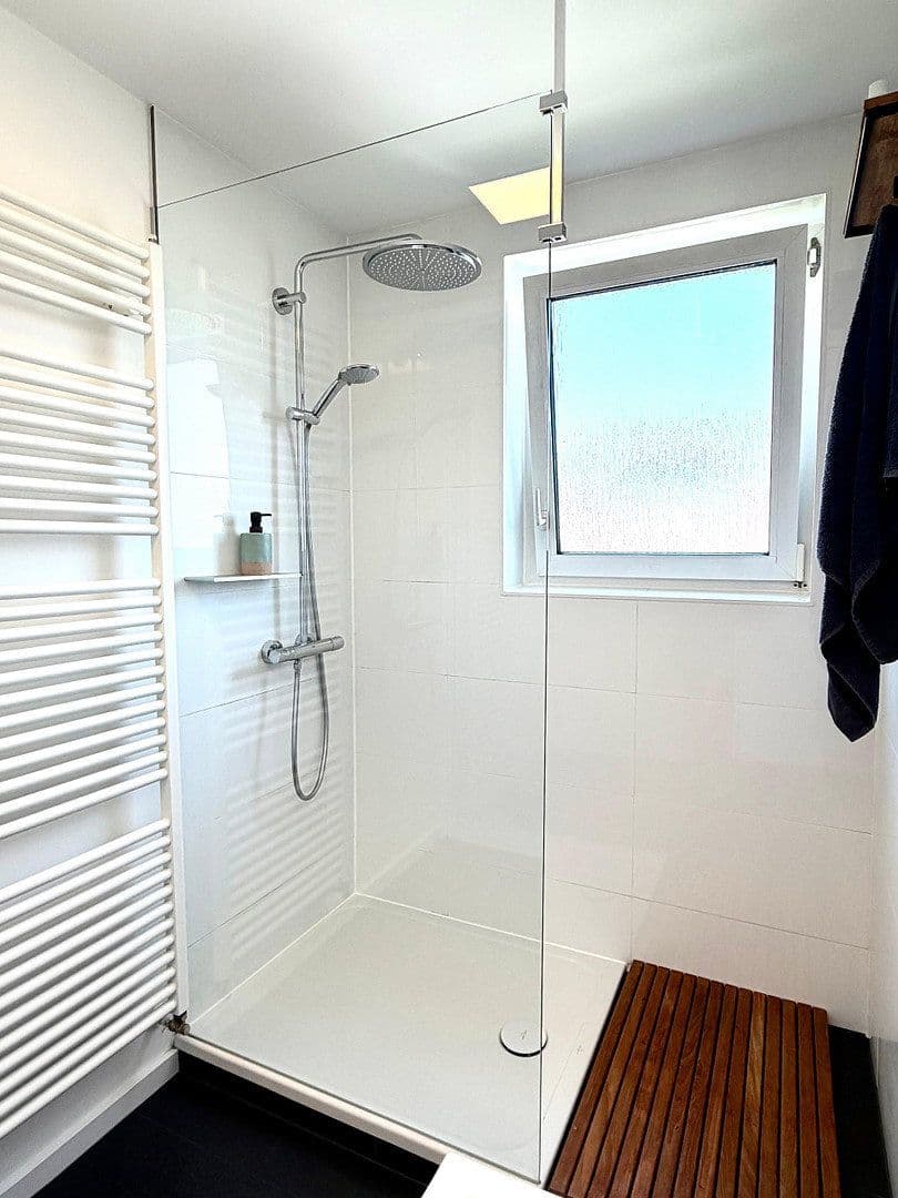 Predaj bytu 4-izbový 97 m², Stuttgart, Bádensko-Wurttembersko Predaj bytu 4-izbový 97 m², Stuttgart, Bádensko-Wurttembersko