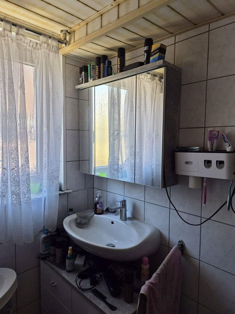 Prenájom bytu 3-izbový 63 m², Brunnenweg 3, Loßburg, Bádensko-Wurttembersko Prenájom bytu 3-izbový 63 m², Brunnenweg 3, Loßburg, Bádensko-Wurttembersko