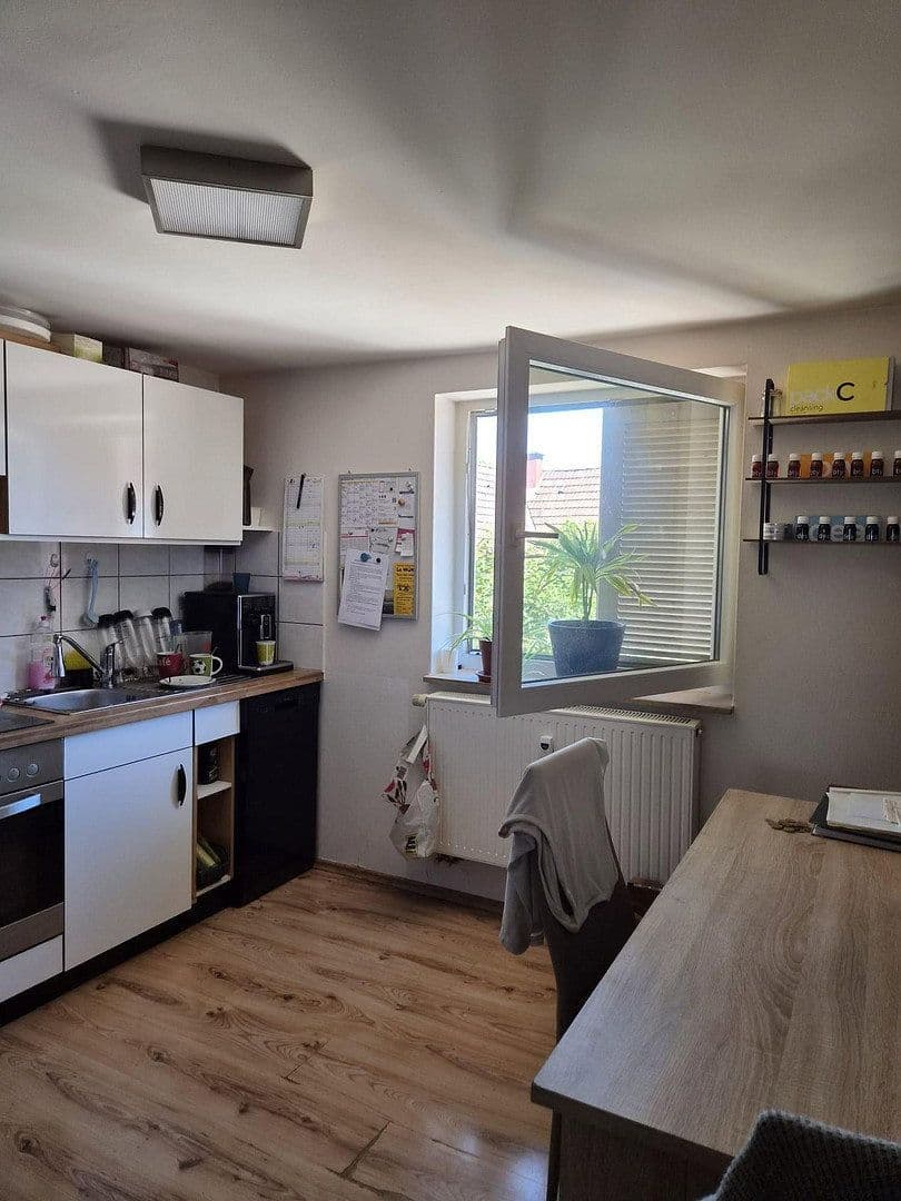 Prenájom bytu 3-izbový 63 m², Brunnenweg 3, Loßburg, Bádensko-Wurttembersko Prenájom bytu 3-izbový 63 m², Brunnenweg 3, Loßburg, Bádensko-Wurttembersko