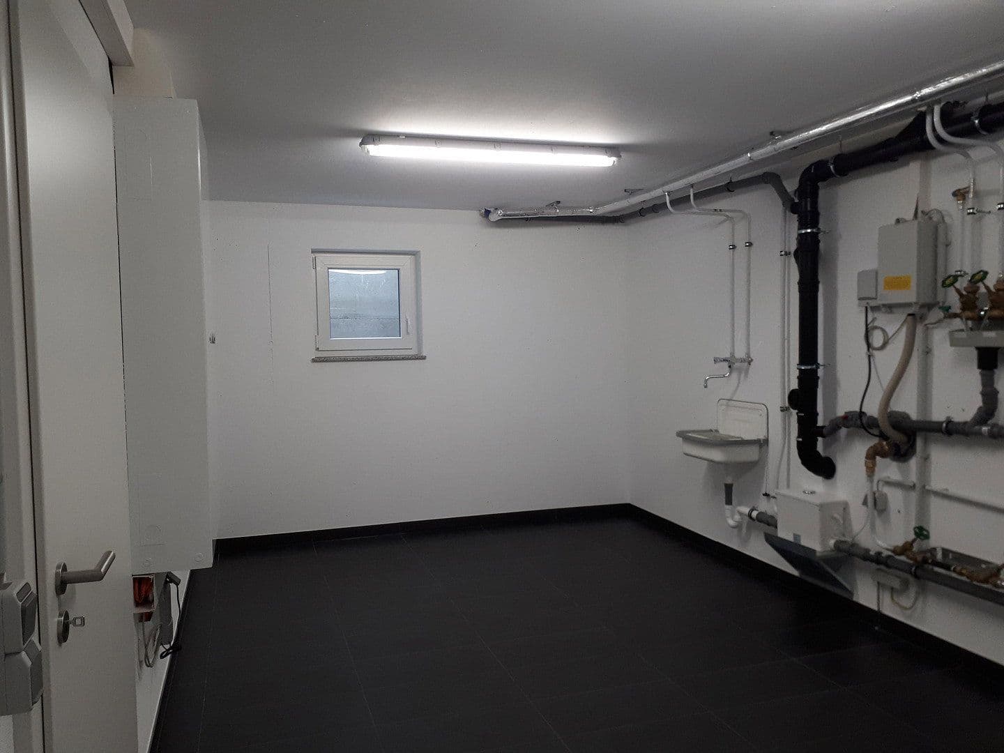 Prenájom domu 155 m², pozemok 418 m², Eutingen im Gäu, Bádensko-Wurttembersko Prenájom domu 155 m², pozemok 418 m², Eutingen im Gäu, Bádensko-Wurttembersko