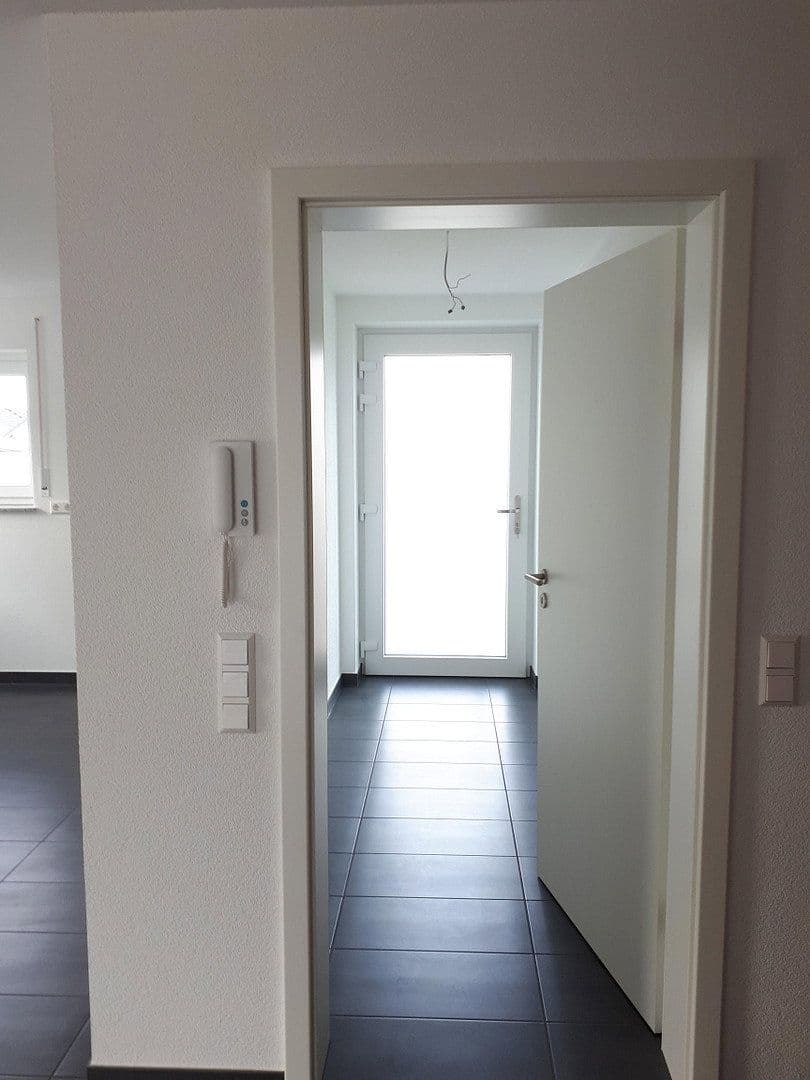 Prenájom domu 155 m², pozemok 418 m², Eutingen im Gäu, Bádensko-Wurttembersko Prenájom domu 155 m², pozemok 418 m², Eutingen im Gäu, Bádensko-Wurttembersko