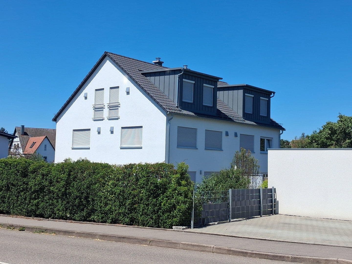 Prenájom domu 155 m², pozemok 418 m², Eutingen im Gäu, Bádensko-Wurttembersko Prenájom domu 155 m², pozemok 418 m², Eutingen im Gäu, Bádensko-Wurttembersko