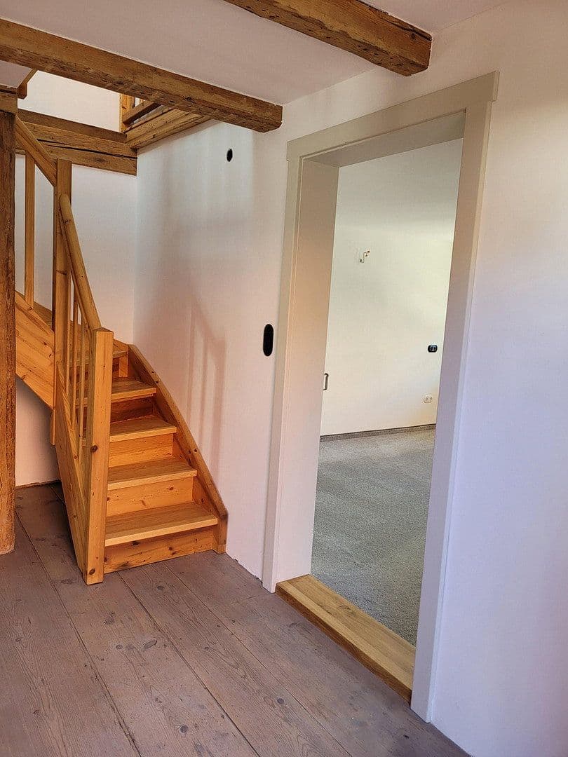 Prenájom bytu 4-izbový 60 m², Fuchstal / Leeder, Bavorsko Prenájom bytu 4-izbový 60 m², Fuchstal / Leeder, Bavorsko