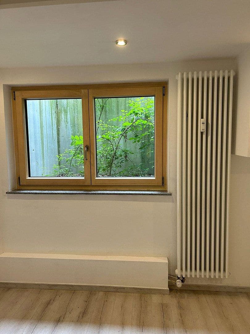 Prenájom kancelárie 55 m², Amalienburgstrasse 23, München, Bavorsko Prenájom kancelárie 55 m², Amalienburgstrasse 23, München, Bavorsko