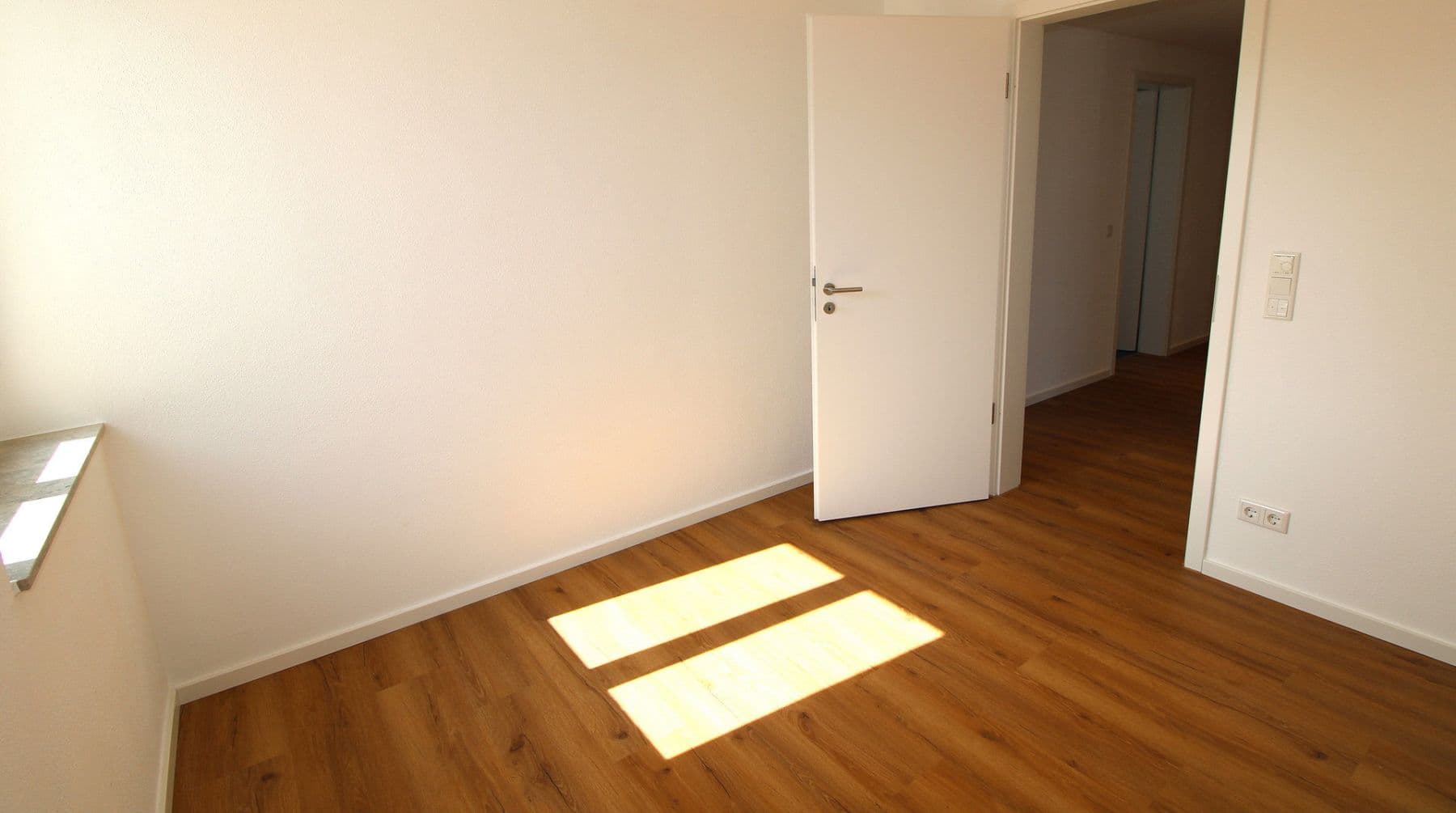 Prenájom bytu 4-izbový 117 m², Fasanenstr. 11, Manching, Bavorsko Prenájom bytu 4-izbový 117 m², Fasanenstr. 11, Manching, Bavorsko