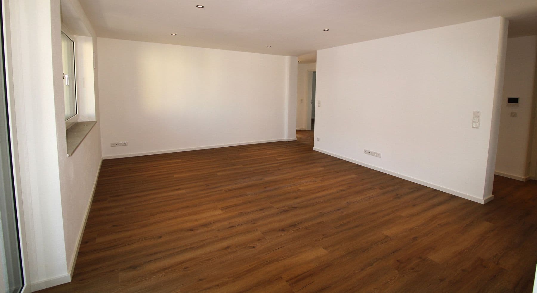 Prenájom bytu 4-izbový 117 m², Fasanenstr. 11, Manching, Bavorsko Prenájom bytu 4-izbový 117 m², Fasanenstr. 11, Manching, Bavorsko