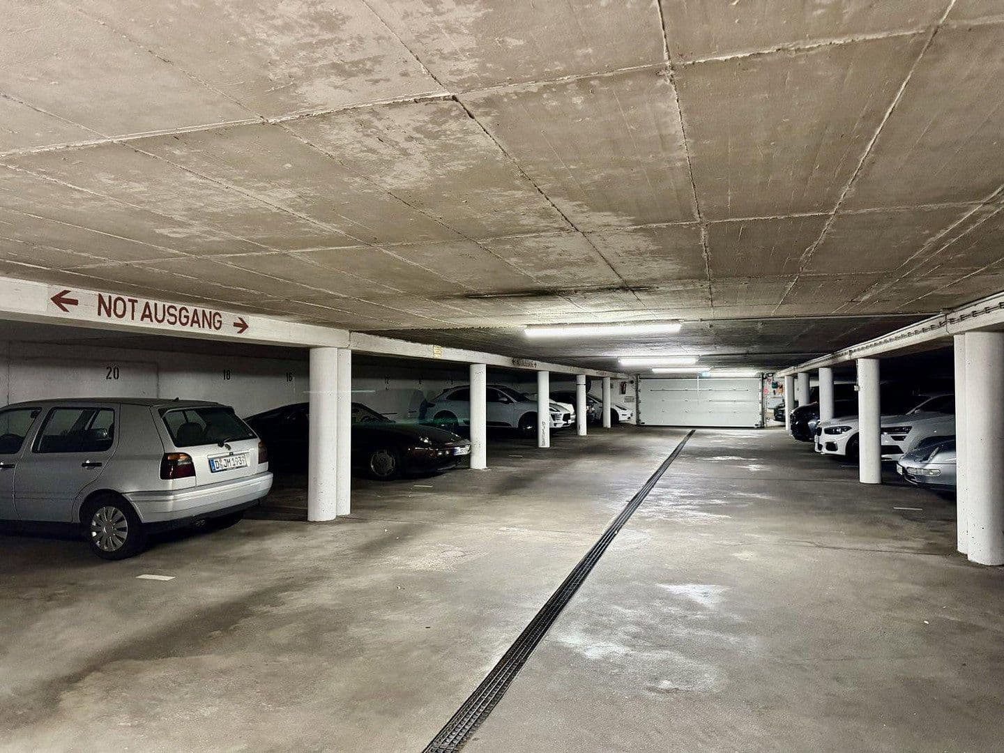 Predaj bytu 4-izbový 120 m², Herchenbachstr. 5, Düsseldorf, Severné Porýnie - Westfálsko Predaj bytu 4-izbový 120 m², Herchenbachstr. 5, Düsseldorf, Severné Porýnie - Westfálsko