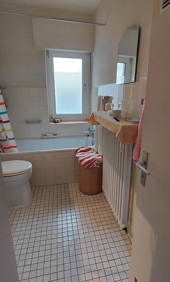 Predaj bytu 4-izbový 104 m², Köln, Severné Porýnie - Westfálsko Predaj bytu 4-izbový 104 m², Köln, Severné Porýnie - Westfálsko
