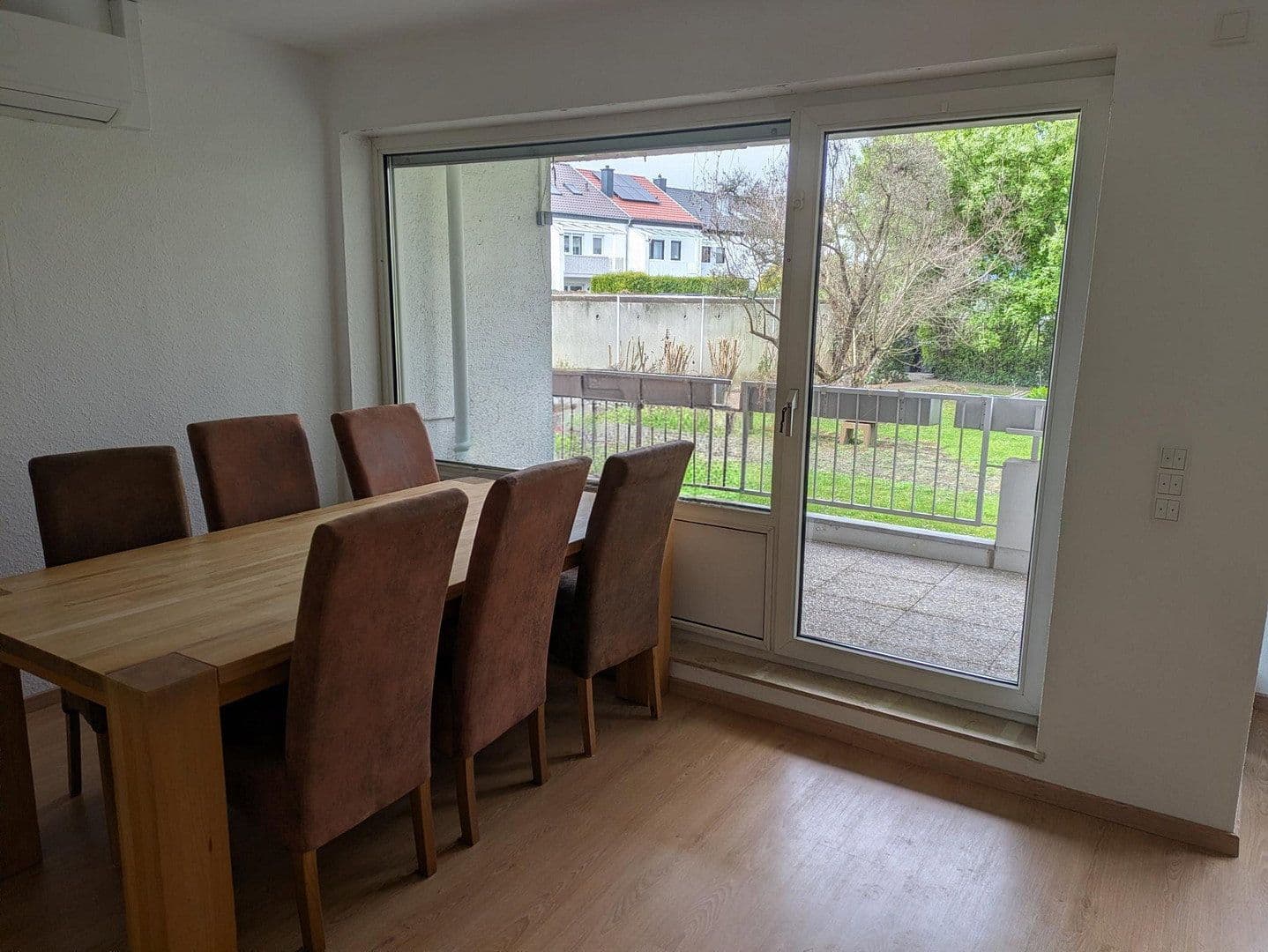 Predaj bytu 3-izbový 98 m², Ziegelofenweg 3, Speyer, Porýnie-Falcko Predaj bytu 3-izbový 98 m², Ziegelofenweg 3, Speyer, Porýnie-Falcko