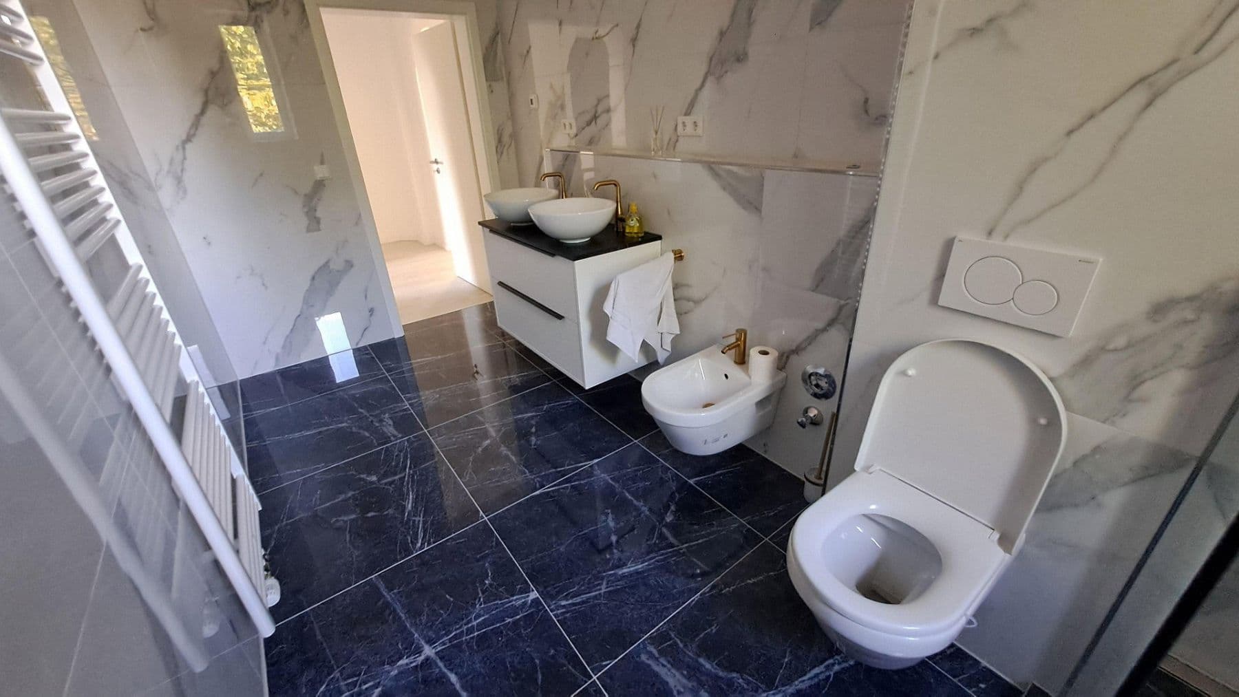 Predaj bytu 6-izbový 134 m², Velbert, Severné Porýnie - Westfálsko Predaj bytu 6-izbový 134 m², Velbert, Severné Porýnie - Westfálsko