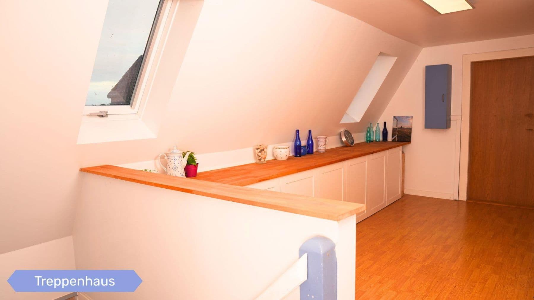 Predaj domu 213 m², pozemok 5.000 m², Garbsen, Dolné Sasko Predaj domu 213 m², pozemok 5.000 m², Garbsen, Dolné Sasko