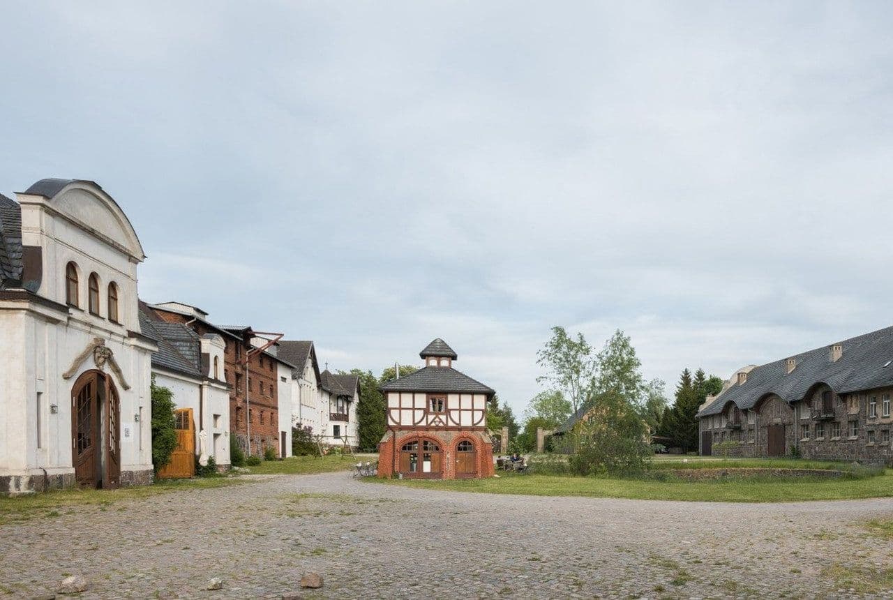 Predaj nebytového priestoru 57.000 m², Klocksin, Meklenbursko-Predpomoransko Predaj nebytového priestoru 57.000 m², Klocksin, Meklenbursko-Predpomoransko