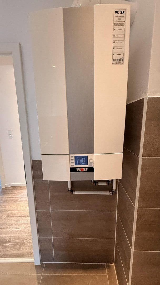 Prenájom bytu 5-izbový 100 m², Frankenthal, Porýnie-Falcko Prenájom bytu 5-izbový 100 m², Frankenthal, Porýnie-Falcko