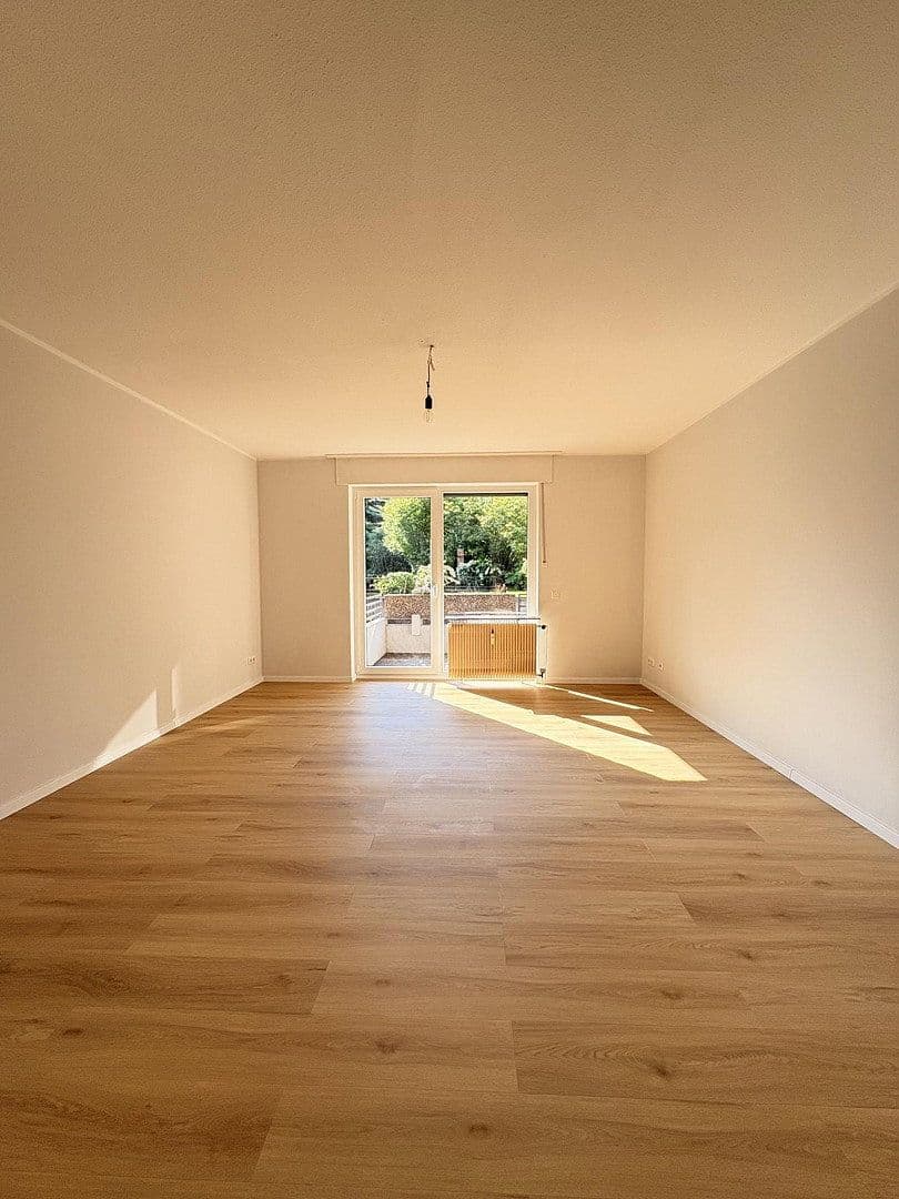 Prenájom bytu 1-izbový 38 m², Oberhausen, Severné Porýnie - Westfálsko Prenájom bytu 1-izbový 38 m², Oberhausen, Severné Porýnie - Westfálsko