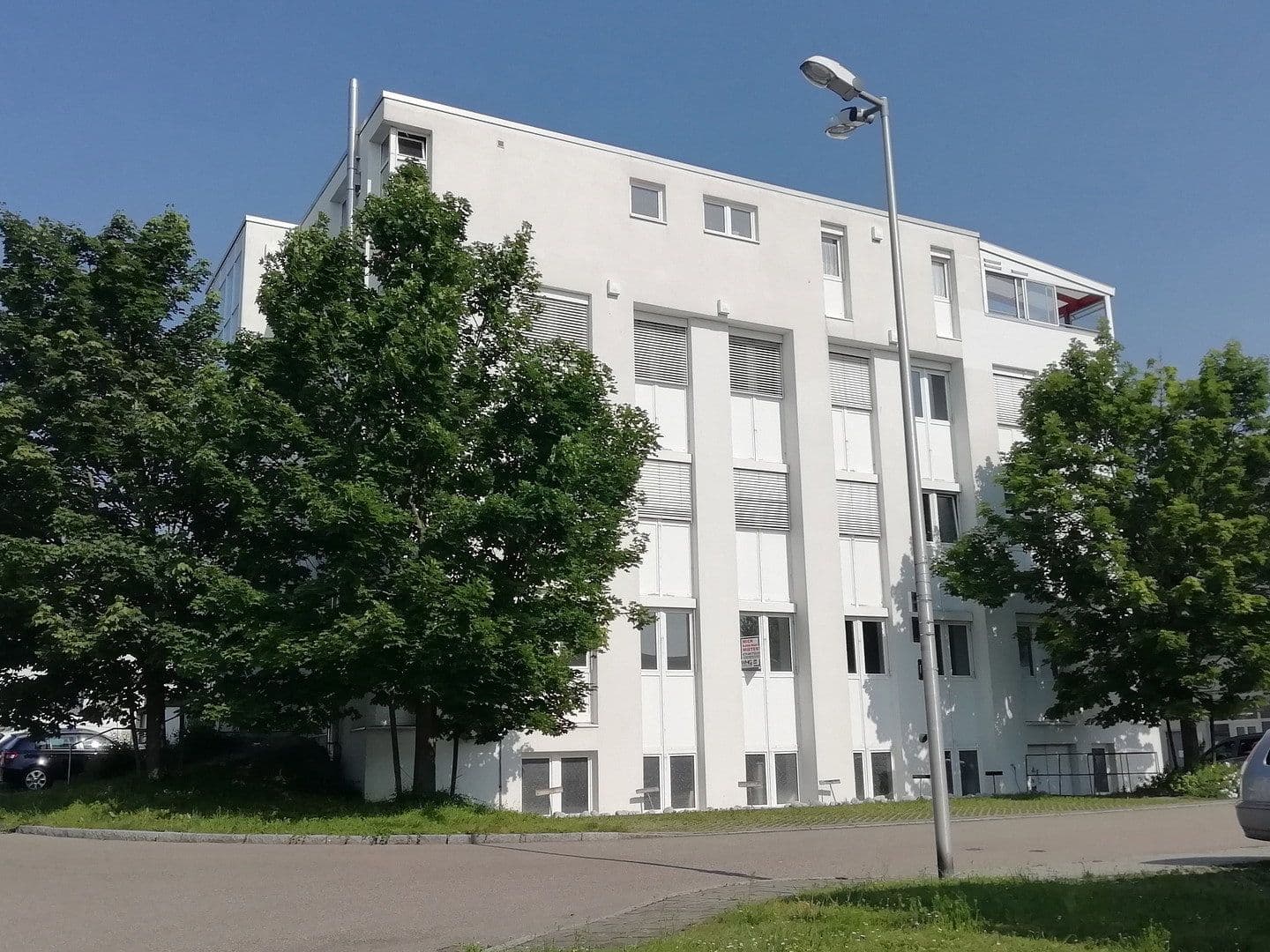 Prenájom kancelárie 217 m², Freiberg am Neckar, Bádensko-Wurttembersko Prenájom kancelárie 217 m², Freiberg am Neckar, Bádensko-Wurttembersko