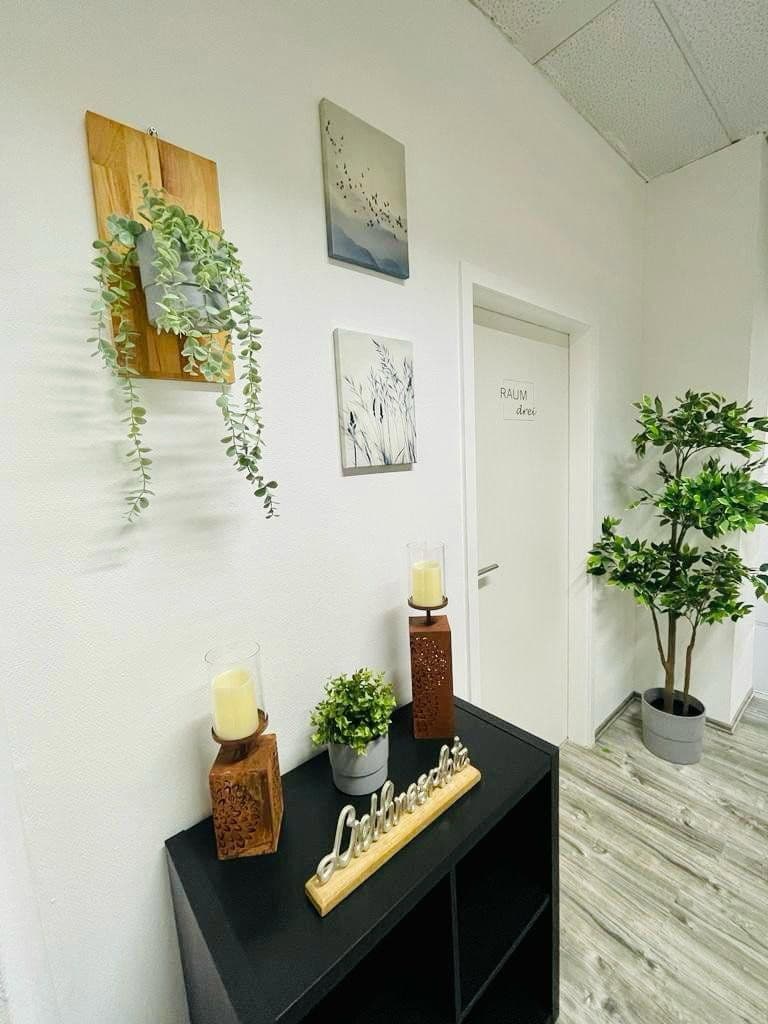 Prenájom kancelárie 217 m², Freiberg am Neckar, Bádensko-Wurttembersko Prenájom kancelárie 217 m², Freiberg am Neckar, Bádensko-Wurttembersko
