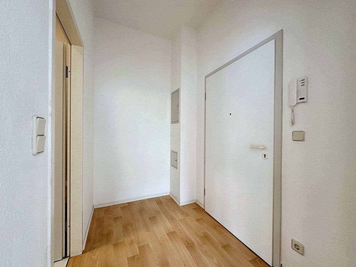 Prenájom bytu 2-izbový 54 m², Salvador-Allende-Straße 29, Rostock, Meklenbursko-Predpomoransko Prenájom bytu 2-izbový 54 m², Salvador-Allende-Straße 29, Rostock, Meklenbursko-Predpomoransko