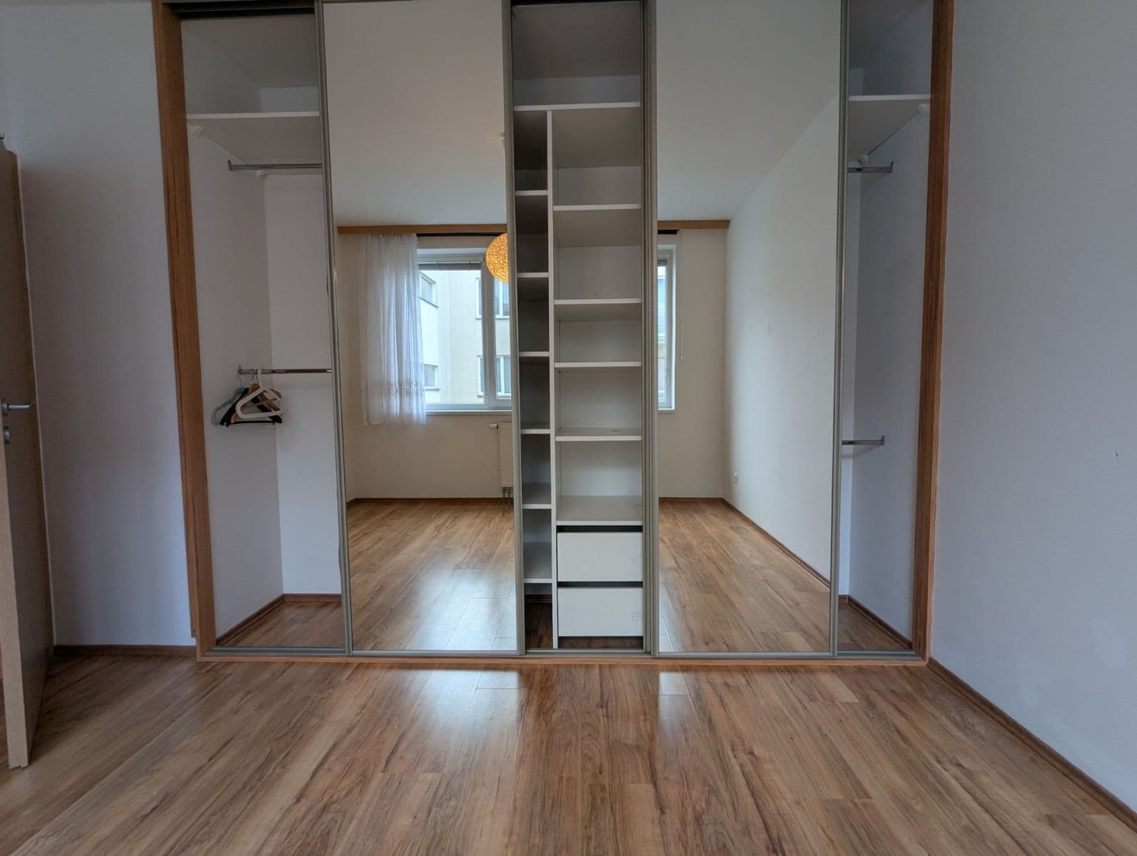 Prenájom bytu 2-izbový 57 m², U Hostavického potoka, Praha, Praha Prenájom bytu 2-izbový 57 m², U Hostavického potoka, Praha, Praha