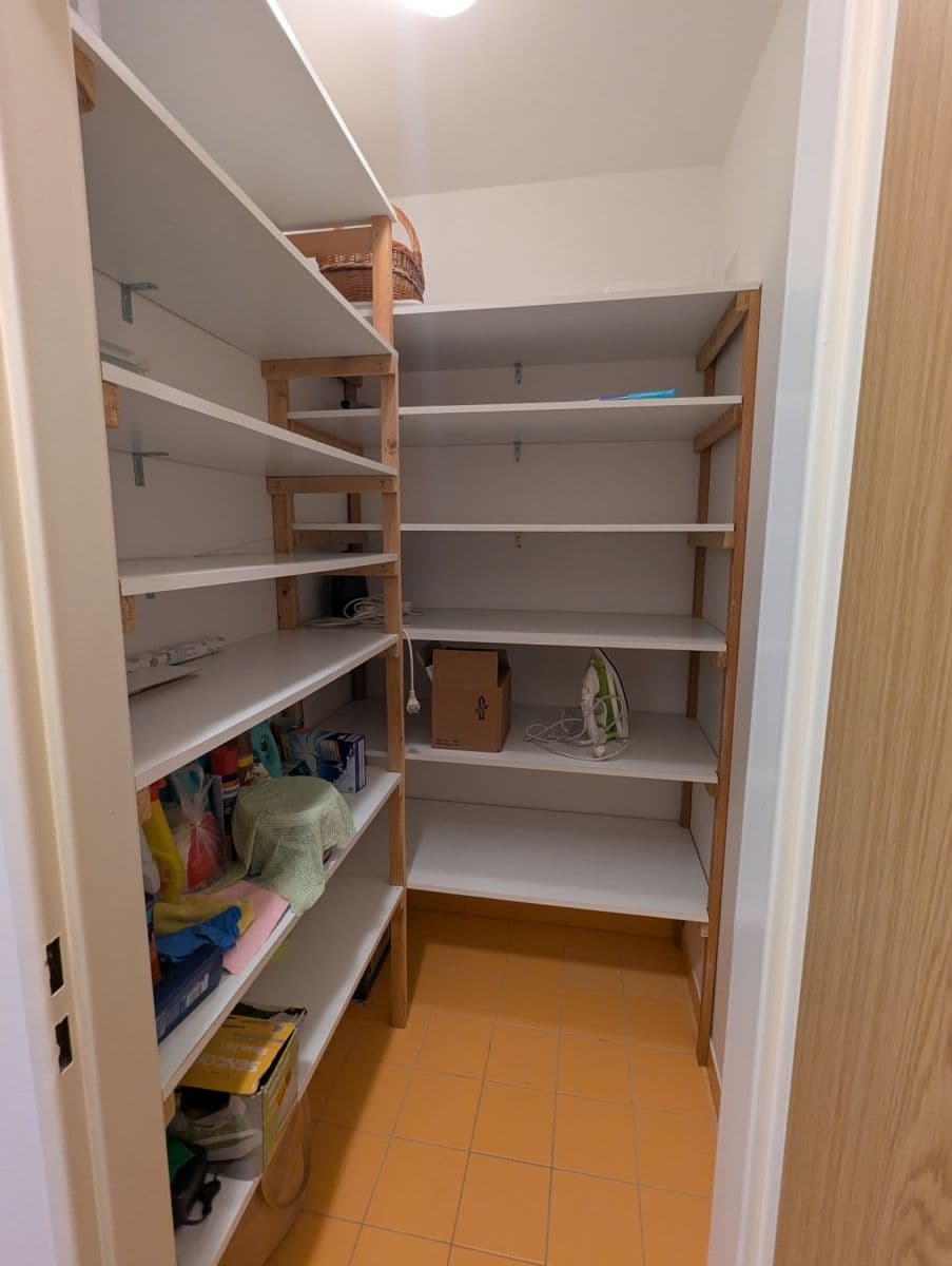 Prenájom bytu 2-izbový 57 m², U Hostavického potoka, Praha, Praha Prenájom bytu 2-izbový 57 m², U Hostavického potoka, Praha, Praha