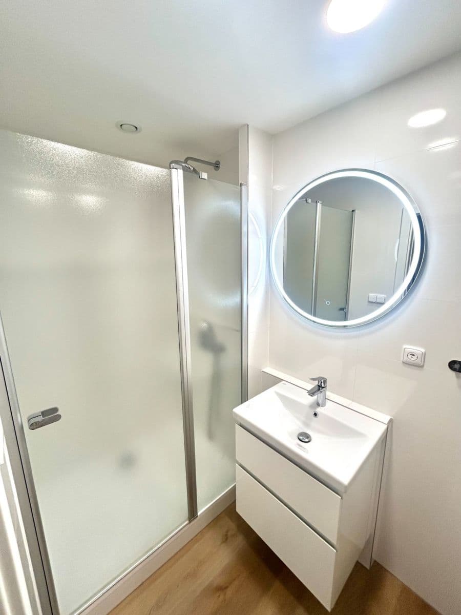 Predaj bytu 3-izbový 70 m², Rezlerova, Praha, Praha Predaj bytu 3-izbový 70 m², Rezlerova, Praha, Praha