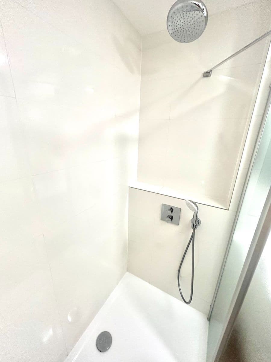 Predaj bytu 3-izbový 70 m², Rezlerova, Praha, Praha Predaj bytu 3-izbový 70 m², Rezlerova, Praha, Praha