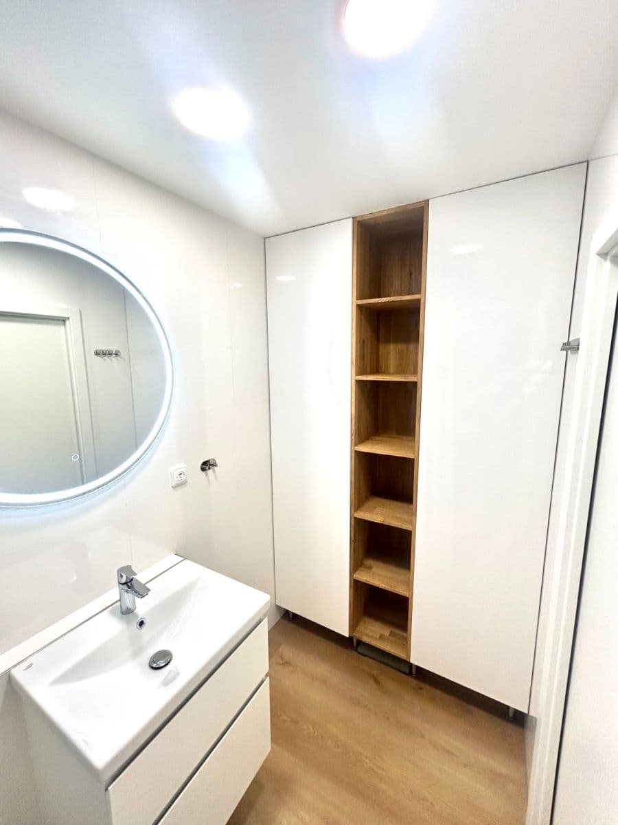 Predaj bytu 3-izbový 70 m², Rezlerova, Praha, Praha Predaj bytu 3-izbový 70 m², Rezlerova, Praha, Praha