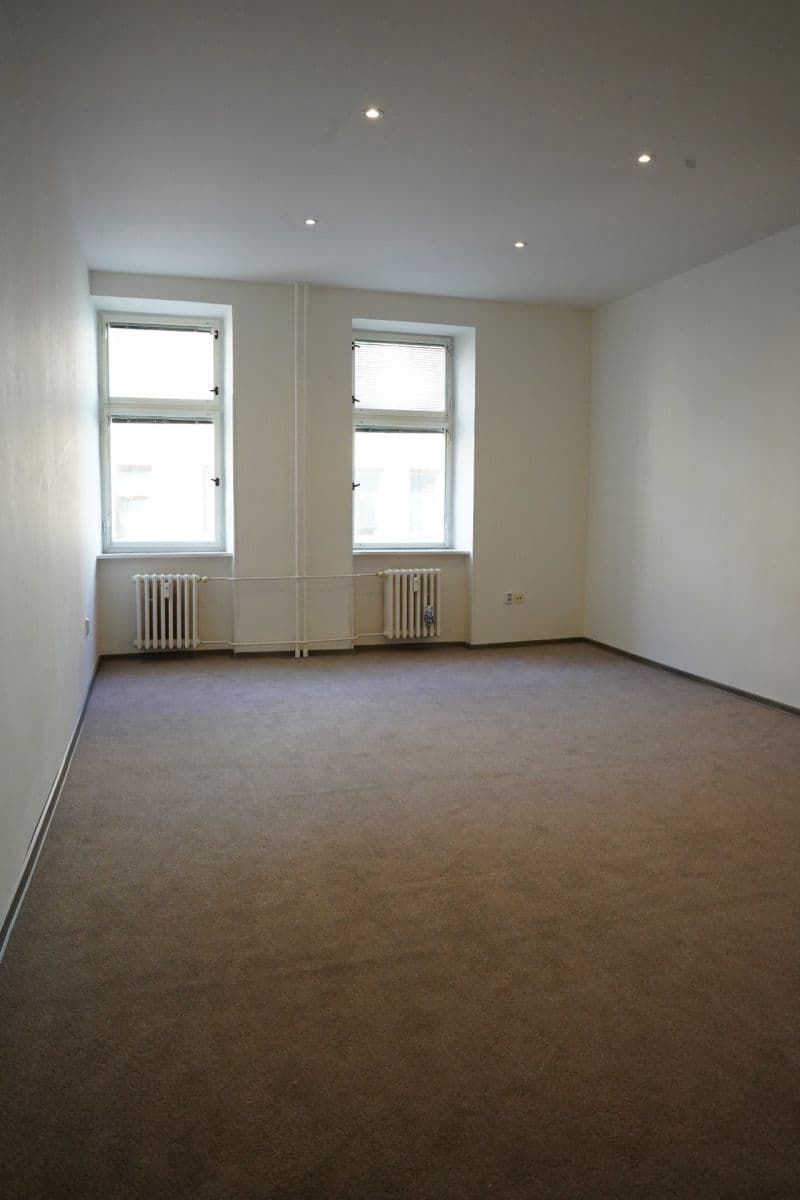 Prenájom bytu 1-izbový 38 m², Mášova, Brno, Jihomoravský kraj Prenájom bytu 1-izbový 38 m², Mášova, Brno, Jihomoravský kraj