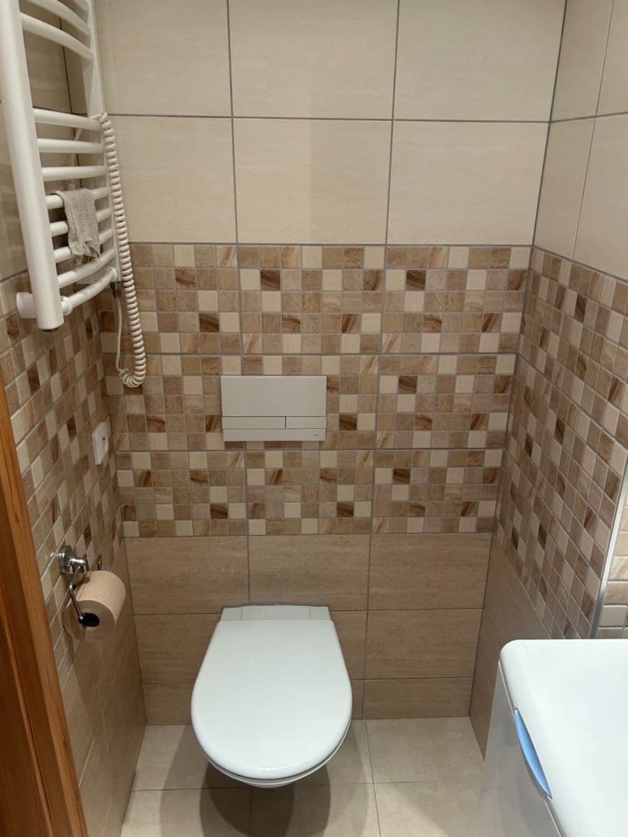 Prenájom bytu 2-izbový 38 m², Na Volánové, Praha, Praha Prenájom bytu 2-izbový 38 m², Na Volánové, Praha, Praha