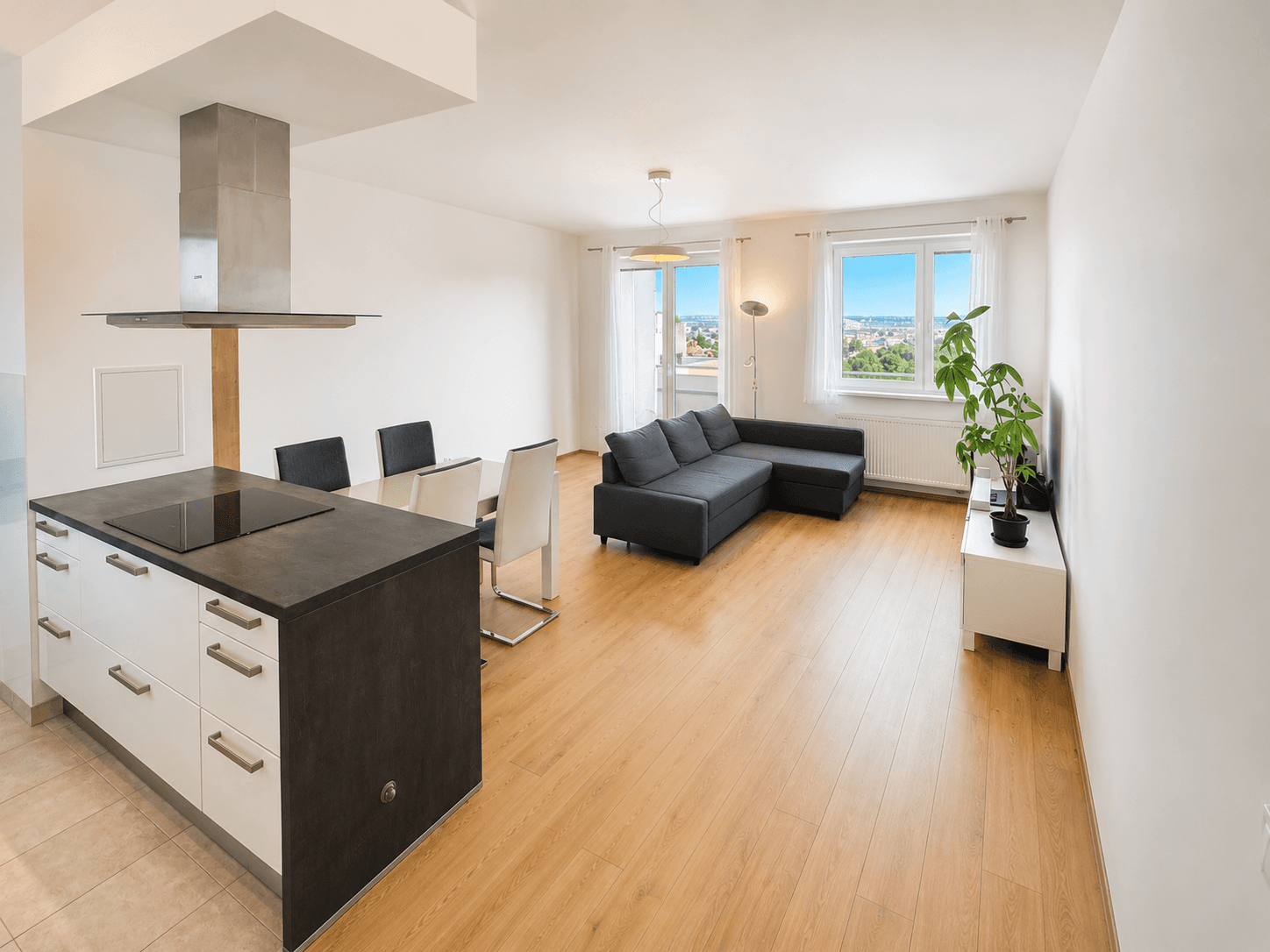 Predaj bytu 3-izbový 81 m², Farkašova, Praha, Praha Predaj bytu 3-izbový 81 m², Farkašova, Praha, Praha