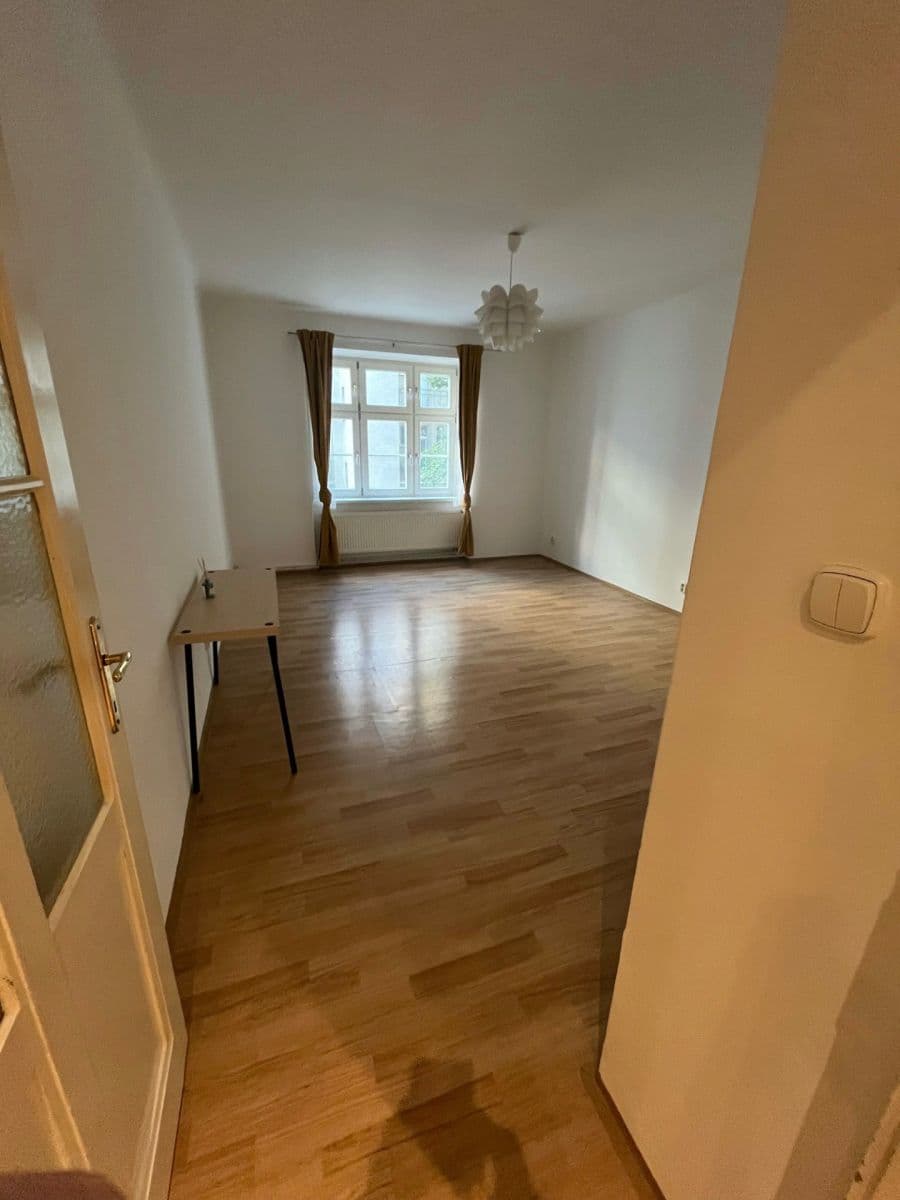 Prenájom bytu 2-izbový 52 m², Jirečkova, Praha, Praha Prenájom bytu 2-izbový 52 m², Jirečkova, Praha, Praha