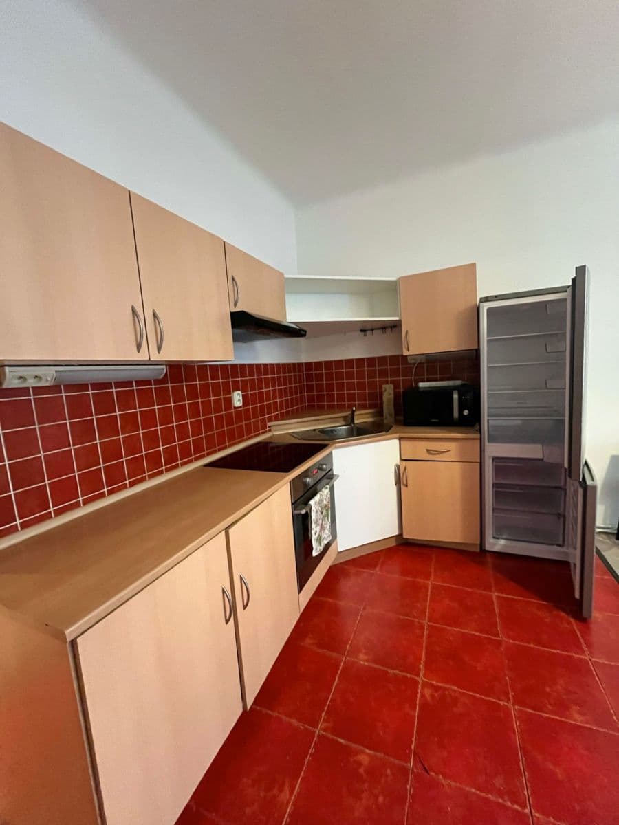 Prenájom bytu 2-izbový 52 m², Jirečkova, Praha, Praha Prenájom bytu 2-izbový 52 m², Jirečkova, Praha, Praha