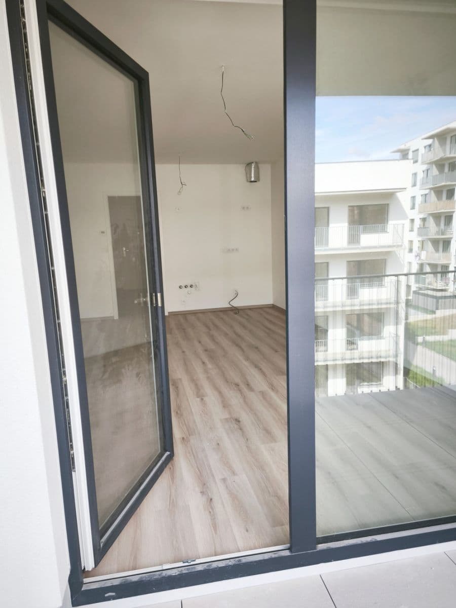Prenájom bytu 1-izbový 34 m², Spolková, Brno, Jihomoravský kraj Prenájom bytu 1-izbový 34 m², Spolková, Brno, Jihomoravský kraj