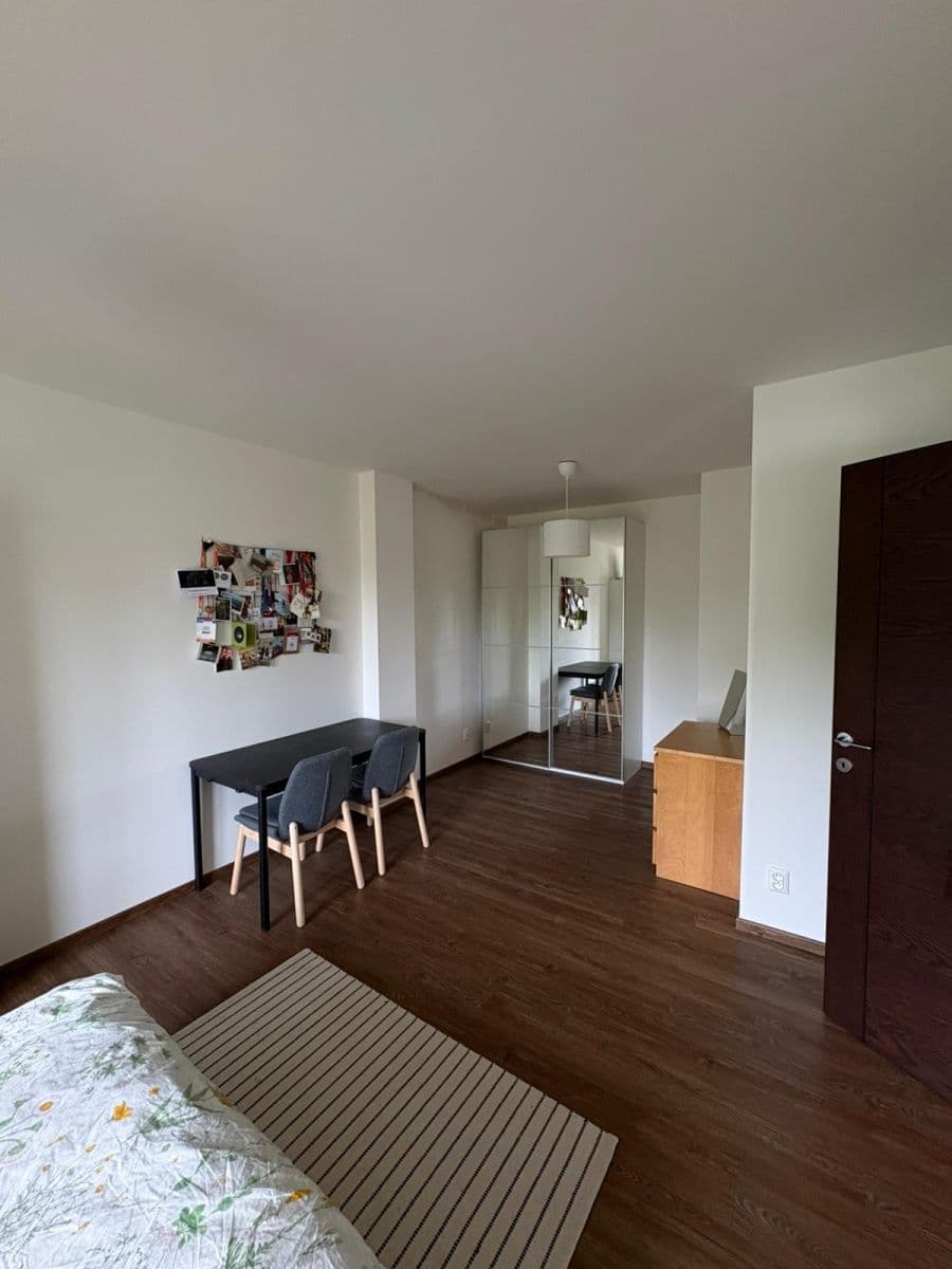 Prenájom bytu 2-izbový 75 m², Třída Jiřího Pelikána, Olomouc, Olomoucký kraj Prenájom bytu 2-izbový 75 m², Třída Jiřího Pelikána, Olomouc, Olomoucký kraj