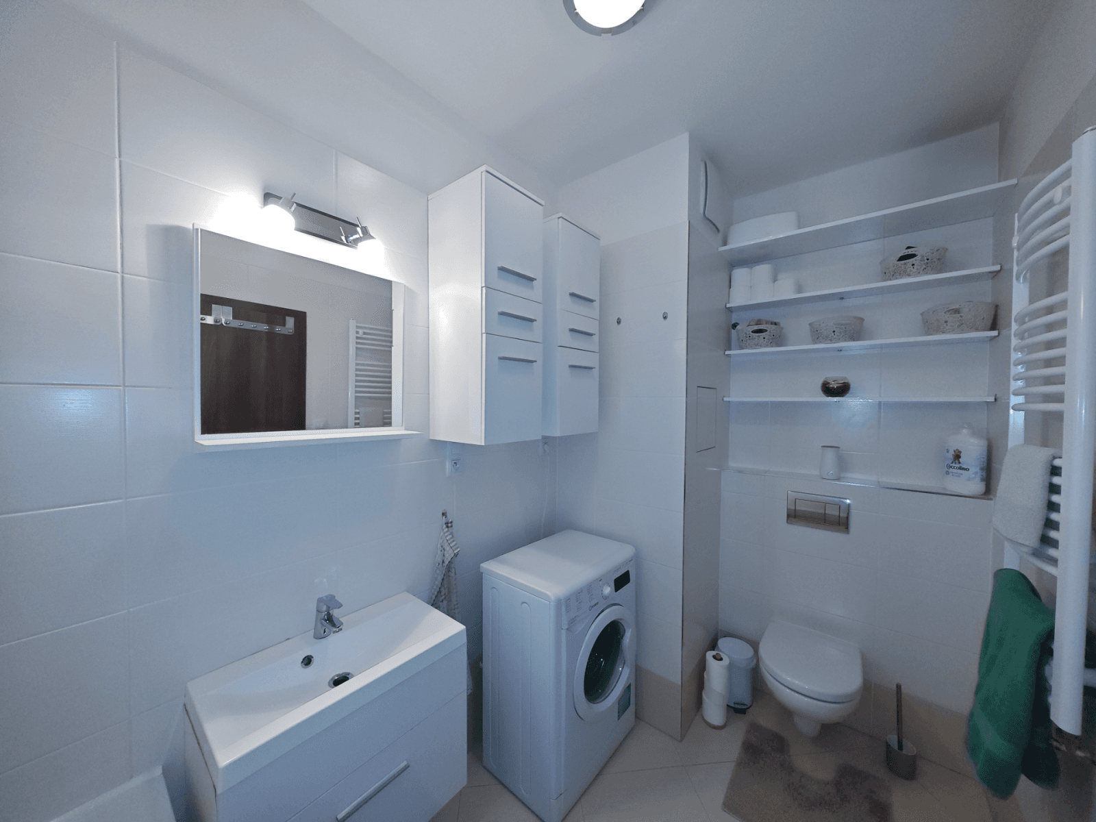 Prenájom bytu 2-izbový 42 m², Hlučkova, Praha, Praha Prenájom bytu 2-izbový 42 m², Hlučkova, Praha, Praha