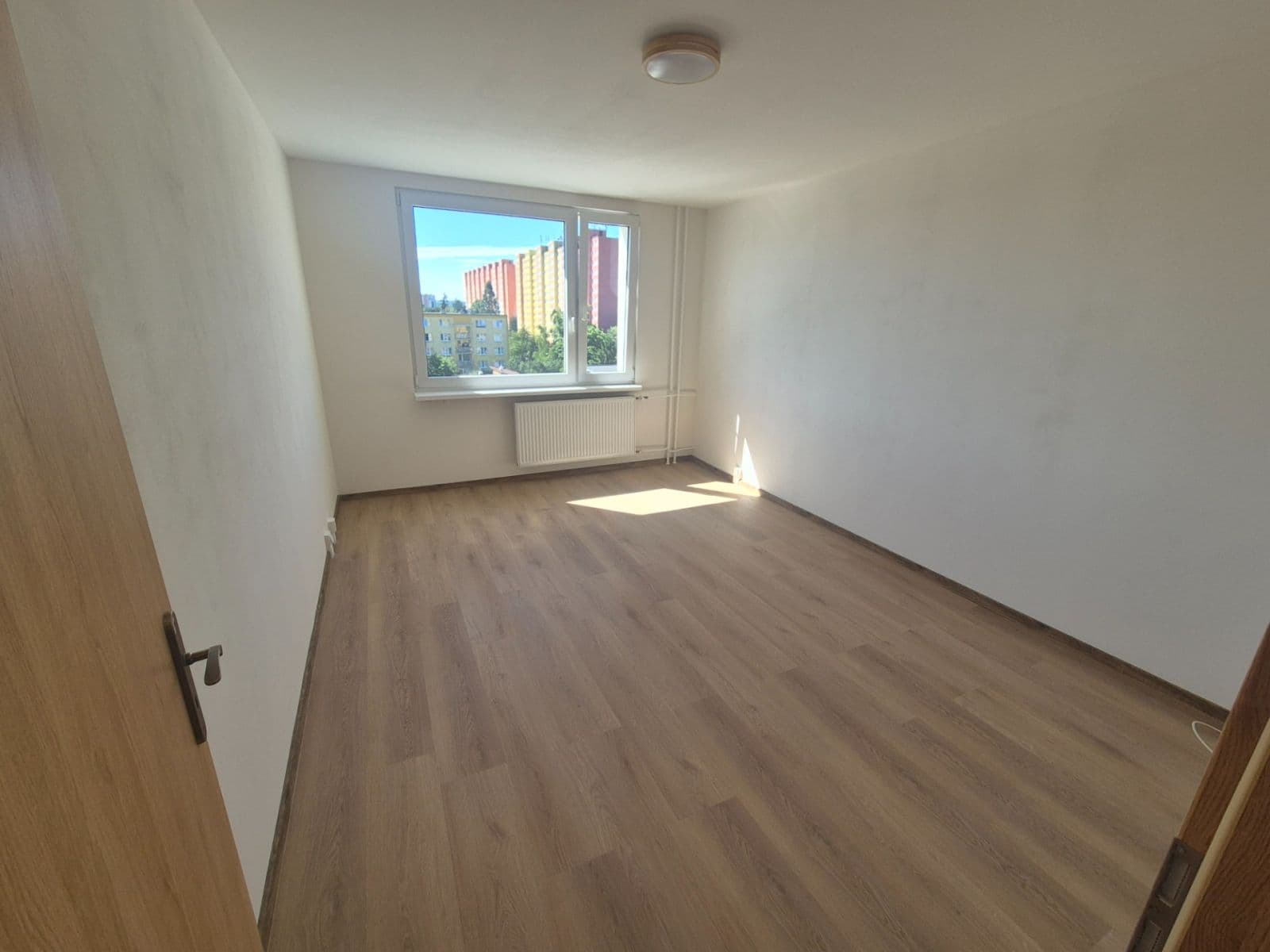 Prenájom bytu 2-izbový 60 m², Zdislavická, Praha, Praha Prenájom bytu 2-izbový 60 m², Zdislavická, Praha, Praha
