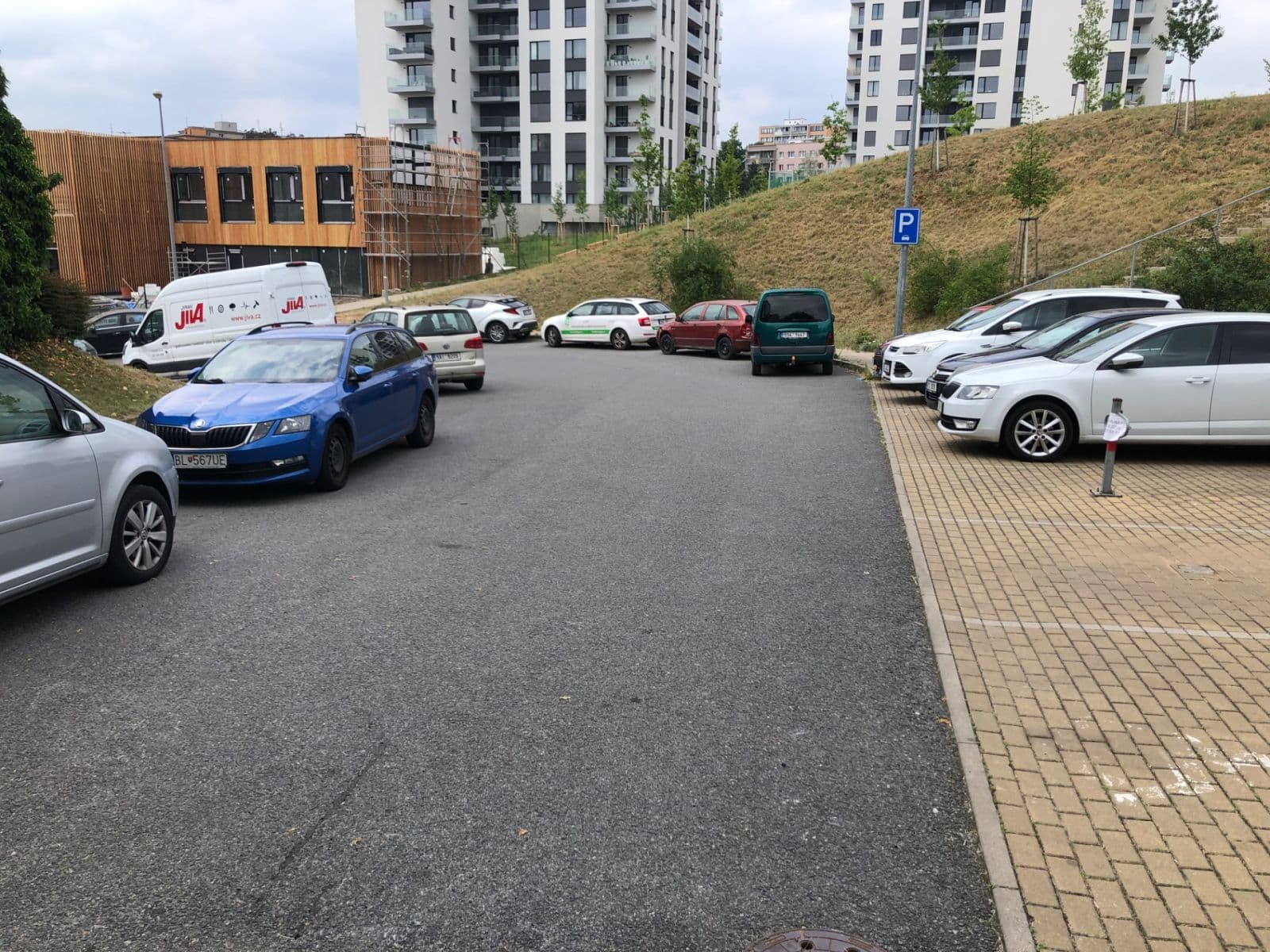 Prenájom garáže 16 m², Praha, Praha Prenájom garáže 16 m², Praha, Praha