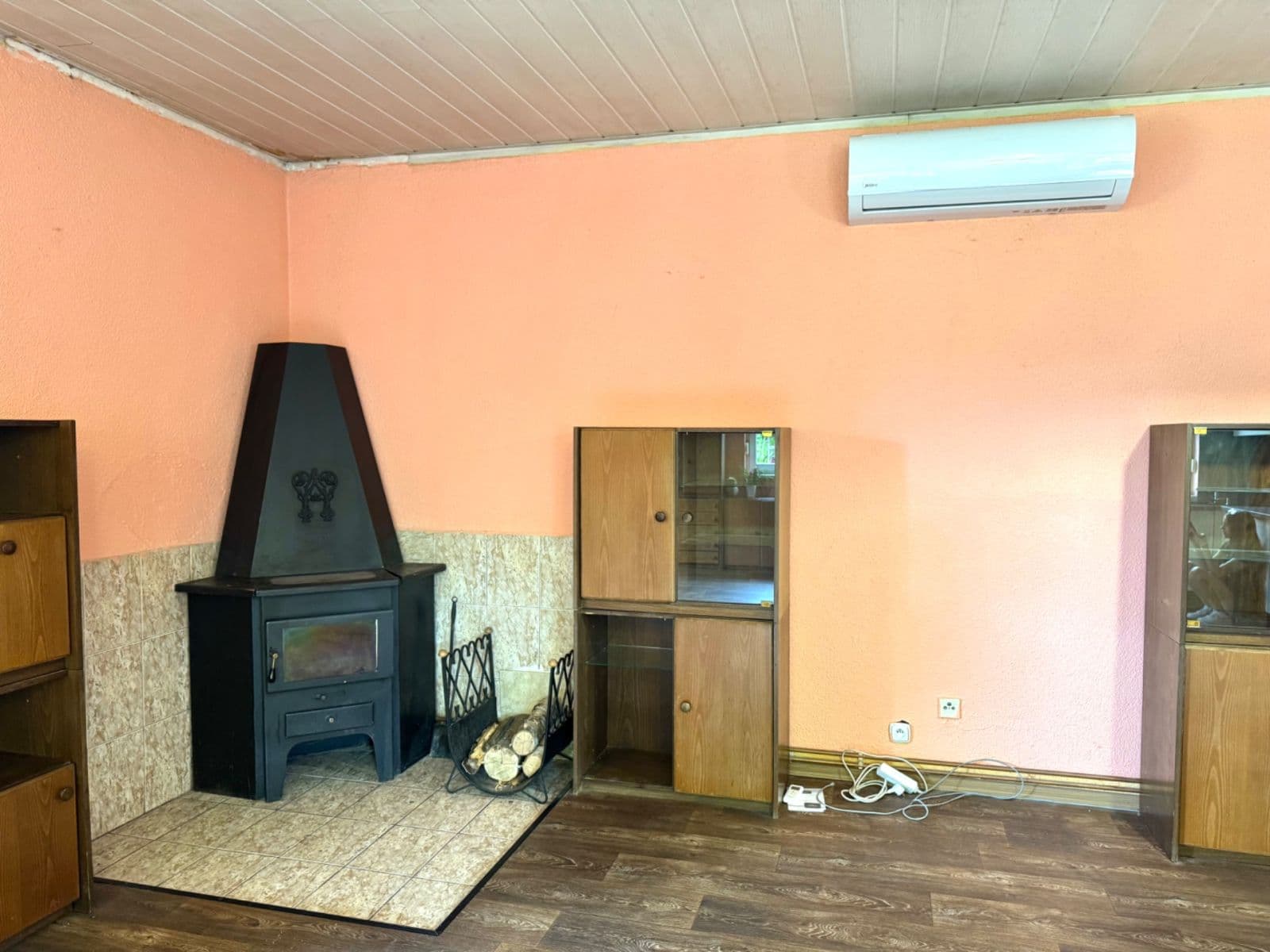 Predaj domu 110 m², pozemok 3.996 m², Karlovarská, Perštejn, Ústecký kraj Predaj domu 110 m², pozemok 3.996 m², Karlovarská, Perštejn, Ústecký kraj