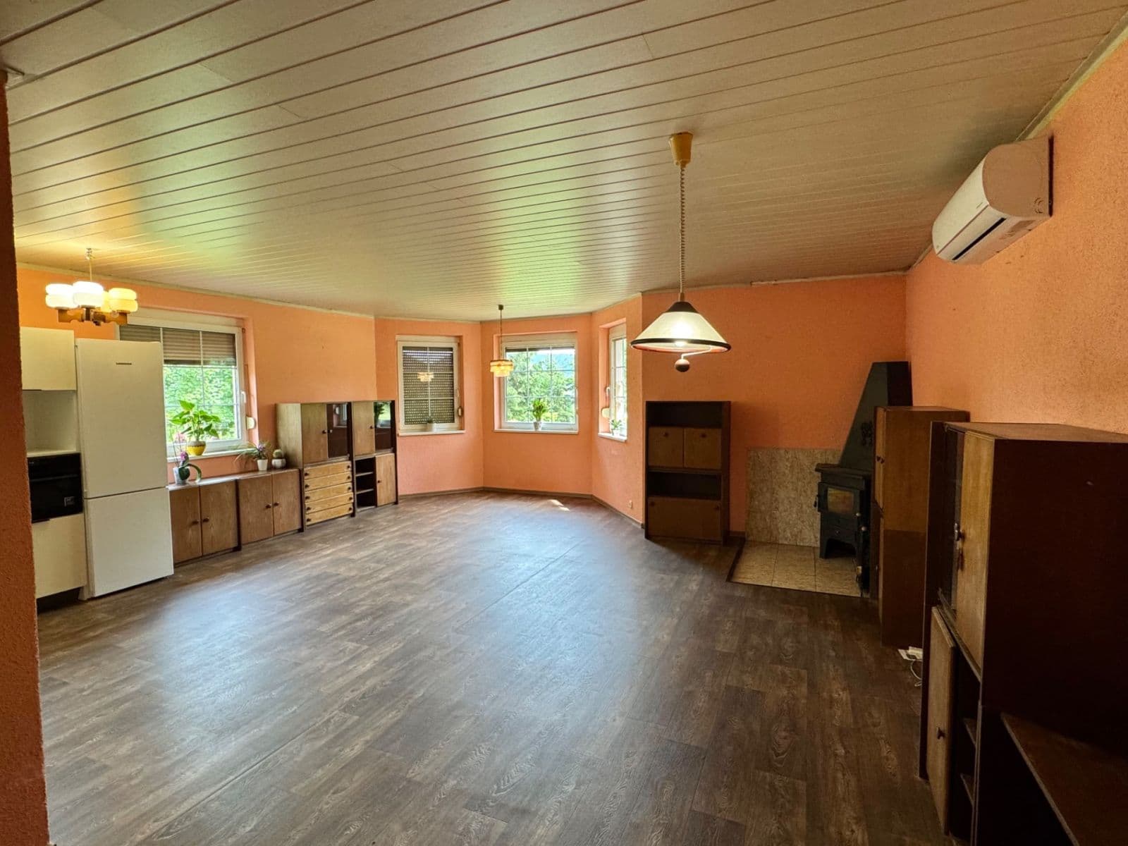 Predaj domu 110 m², pozemok 3.996 m², Karlovarská, Perštejn, Ústecký kraj Predaj domu 110 m², pozemok 3.996 m², Karlovarská, Perštejn, Ústecký kraj