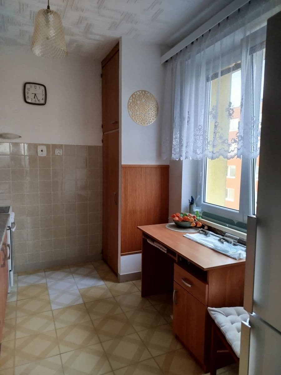 Prenájom bytu 2-izbový 56 m², Dělnické nám., Třebíč, Kraj Vysočina Prenájom bytu 2-izbový 56 m², Dělnické nám., Třebíč, Kraj Vysočina