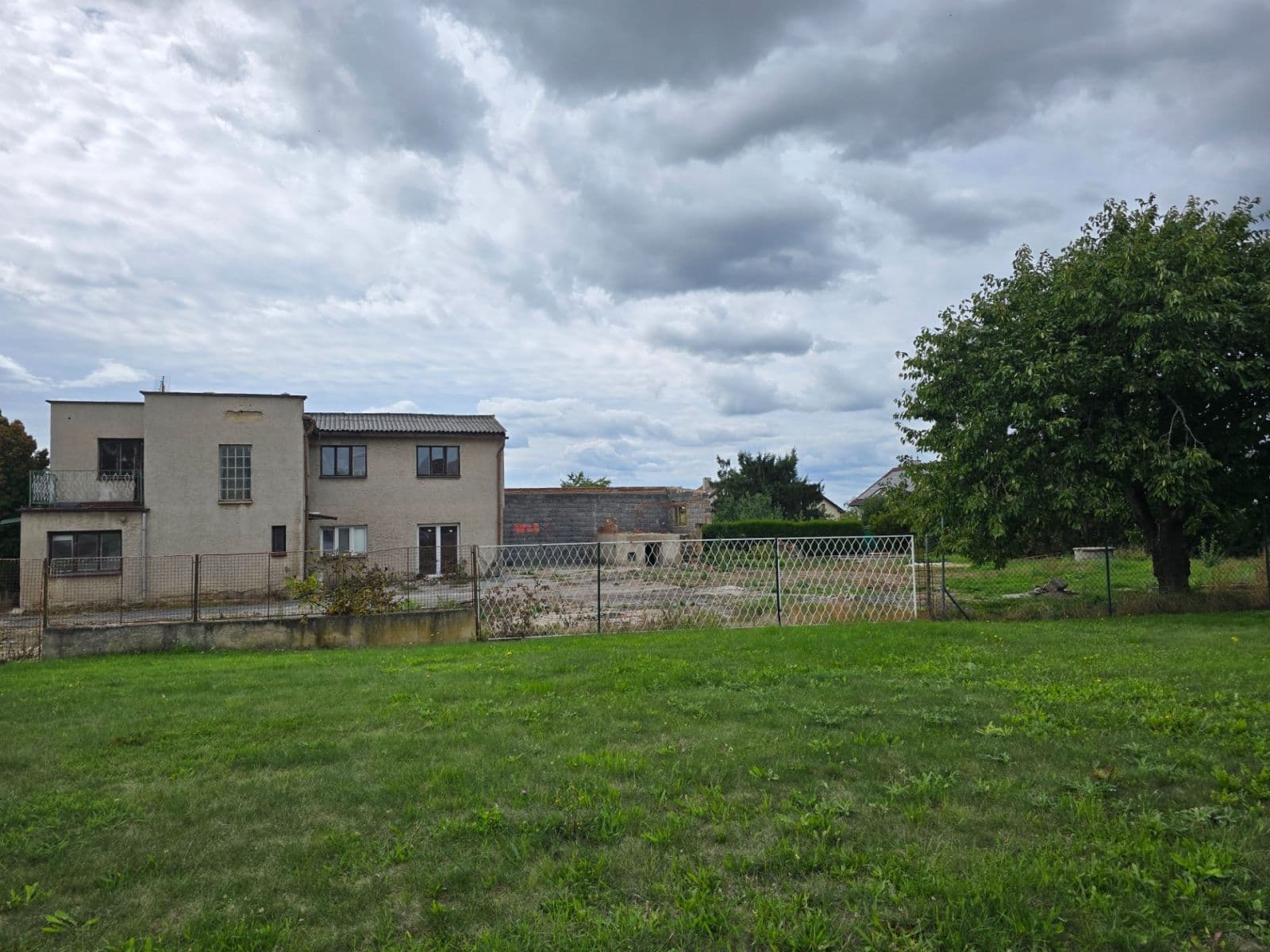 Predaj pozemku 662 m², Zlatníky-Hodkovice, Středočeský kraj Predaj pozemku 662 m², Zlatníky-Hodkovice, Středočeský kraj