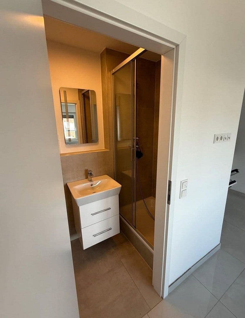 Prenájom bytu 1-izbový 22 m², Ponsstraße 57, Mörfelden-Walldorf, Hesensko Prenájom bytu 1-izbový 22 m², Ponsstraße 57, Mörfelden-Walldorf, Hesensko