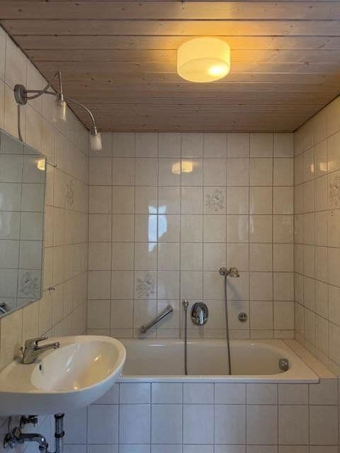 Prenájom bytu 3-izbový 84 m², Edith-Stein-Weg 3, Biberach an der Riß, Bádensko-Wurttembersko Prenájom bytu 3-izbový 84 m², Edith-Stein-Weg 3, Biberach an der Riß, Bádensko-Wurttembersko